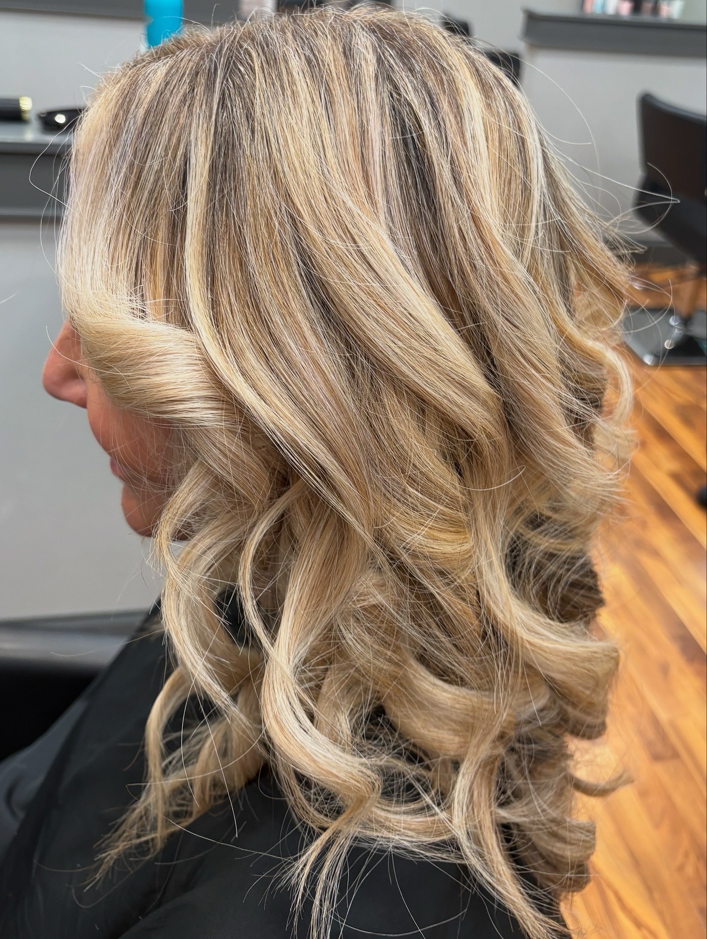 BLO SALON | Elkhart IN