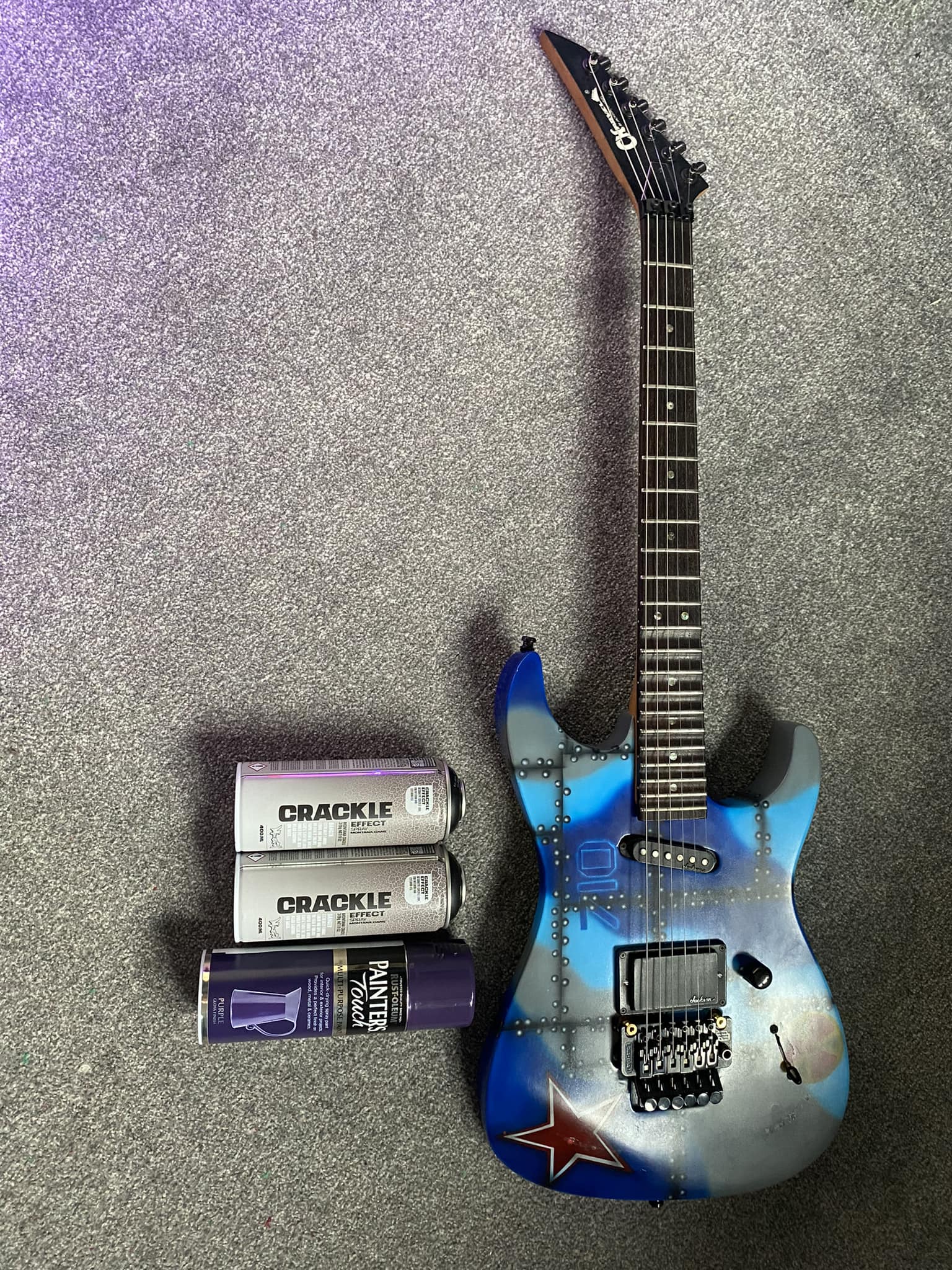 Charvel DK-085-SSH blue crackle guitar