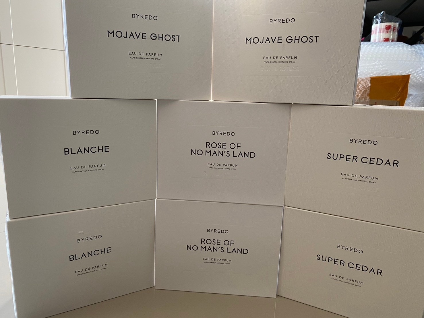 GiftsByMJ - งานตำหนิค่ะ ①⑤⓪⓪ ราคาพิเศษ มี อย่างละ 1-2 กล่อง Byredo ...