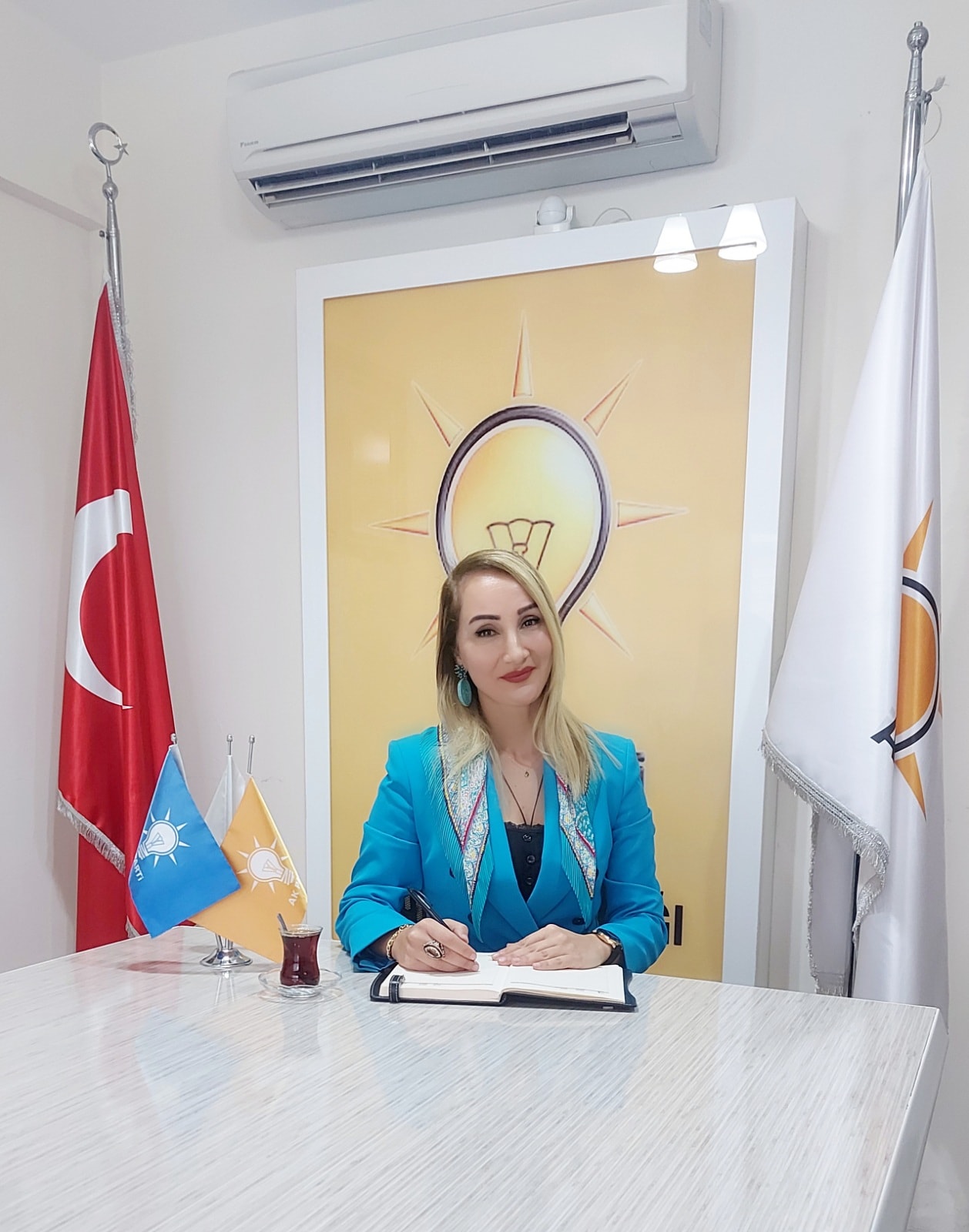 ak-parti-menderes-ak-parti-menderes-l-e-ba-kanl-facebook