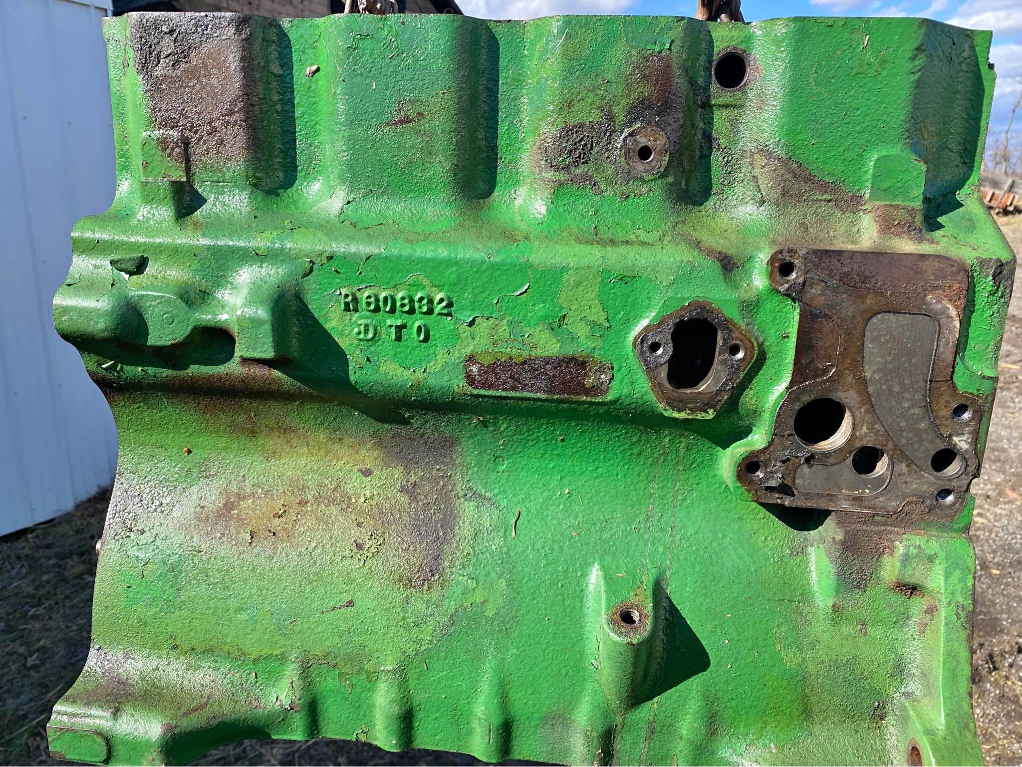 John Deere 2640 engine block (fits other models) - Car Engines & Engine ...