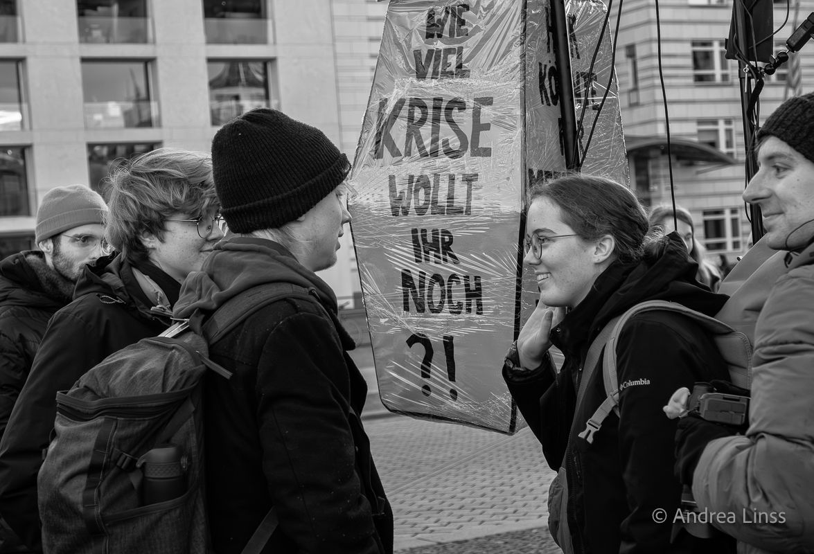 Andrea - Nele Evers 10 Jahre Pariser Klimaabkommen Fridays for Future ...