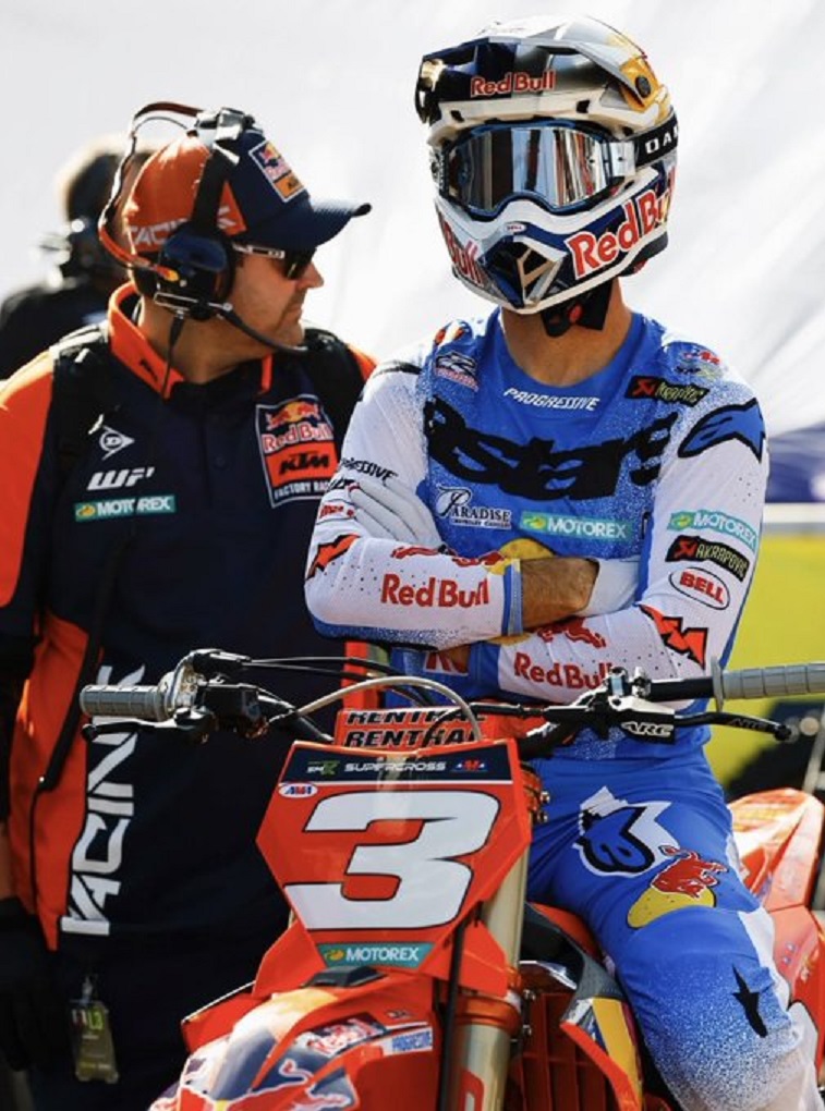News Moto EC - 🏁🏁TOMAC Y DEEGAN SE LLEVAN LA VICTORIA EN... | Facebook