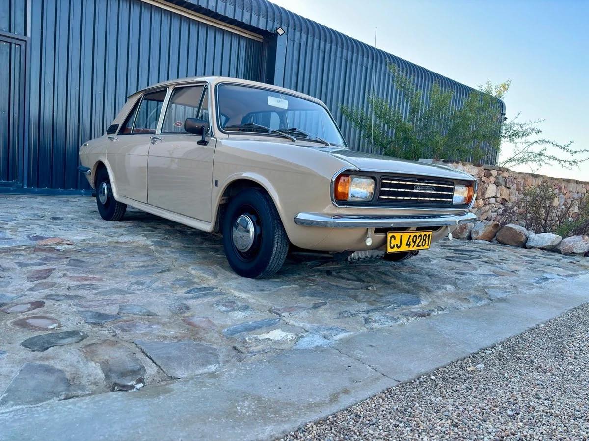 The 1100 - An Austin Apache recently came up for sale in the UK, but ...