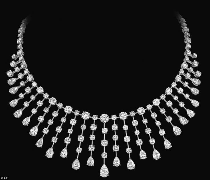 USHA JEWELLERS - DIAMONDS FOR YOUR PRINCESS :- These are... | Facebook