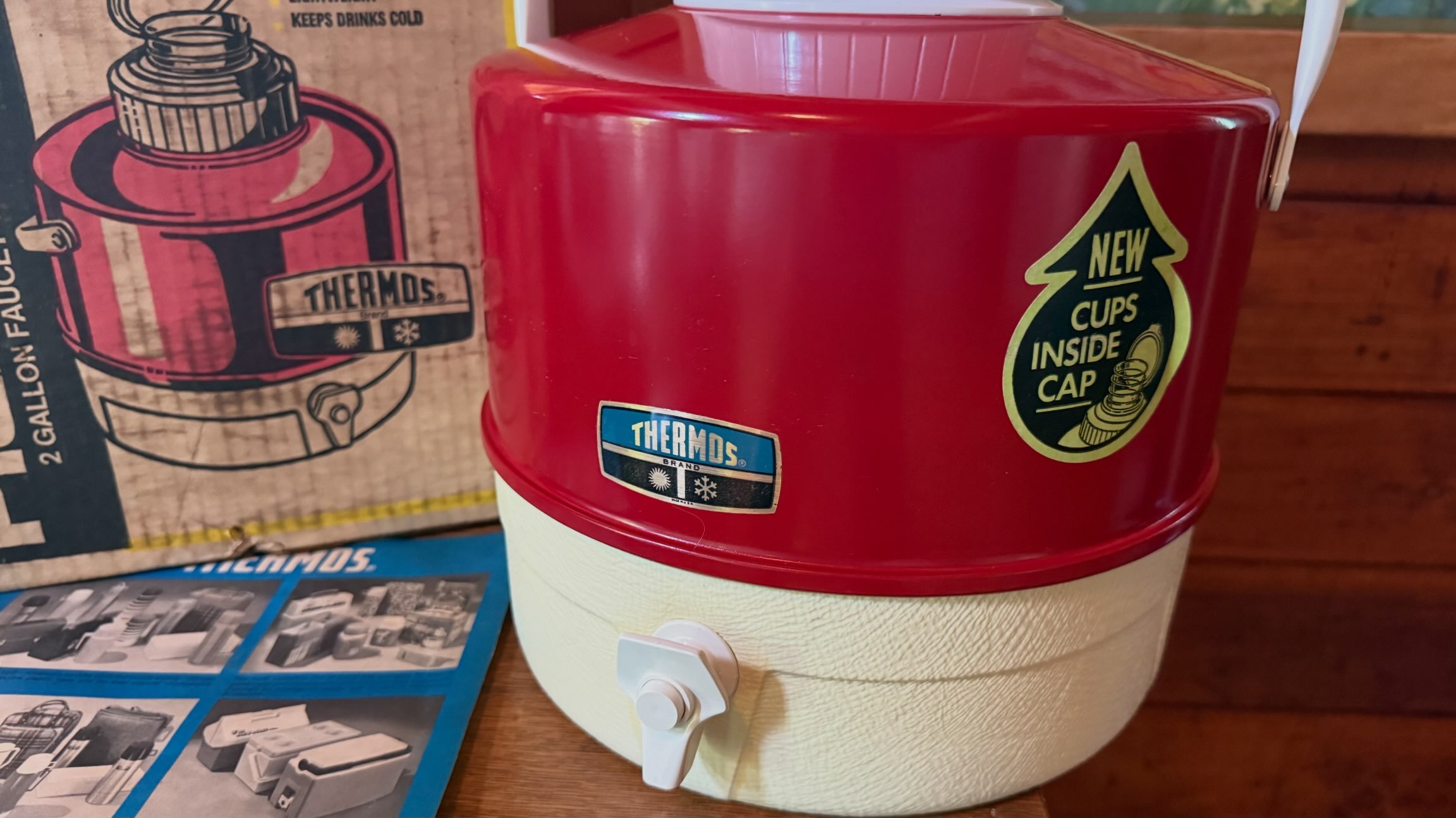 SOLD ❤️ FOR SALE! 1981 THERMOS PICNIC JUG is NEW IN BOX and in