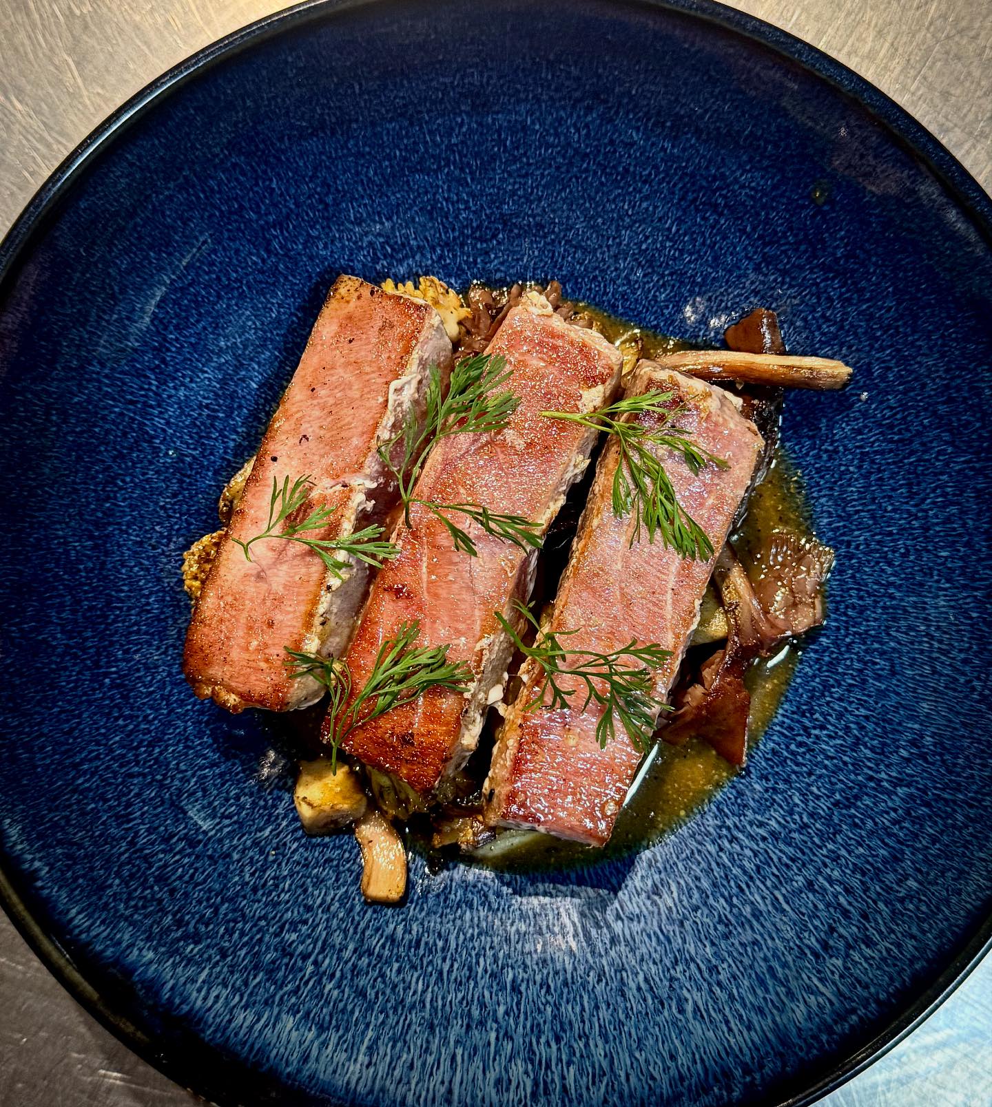 Koox - Atún sellado con hongos de temporada una delicia que debes ...