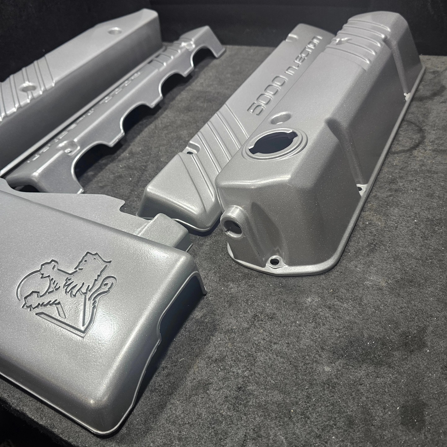 Holden VN VP VR VS Rocker covers and engine covers powdercoated silver ...