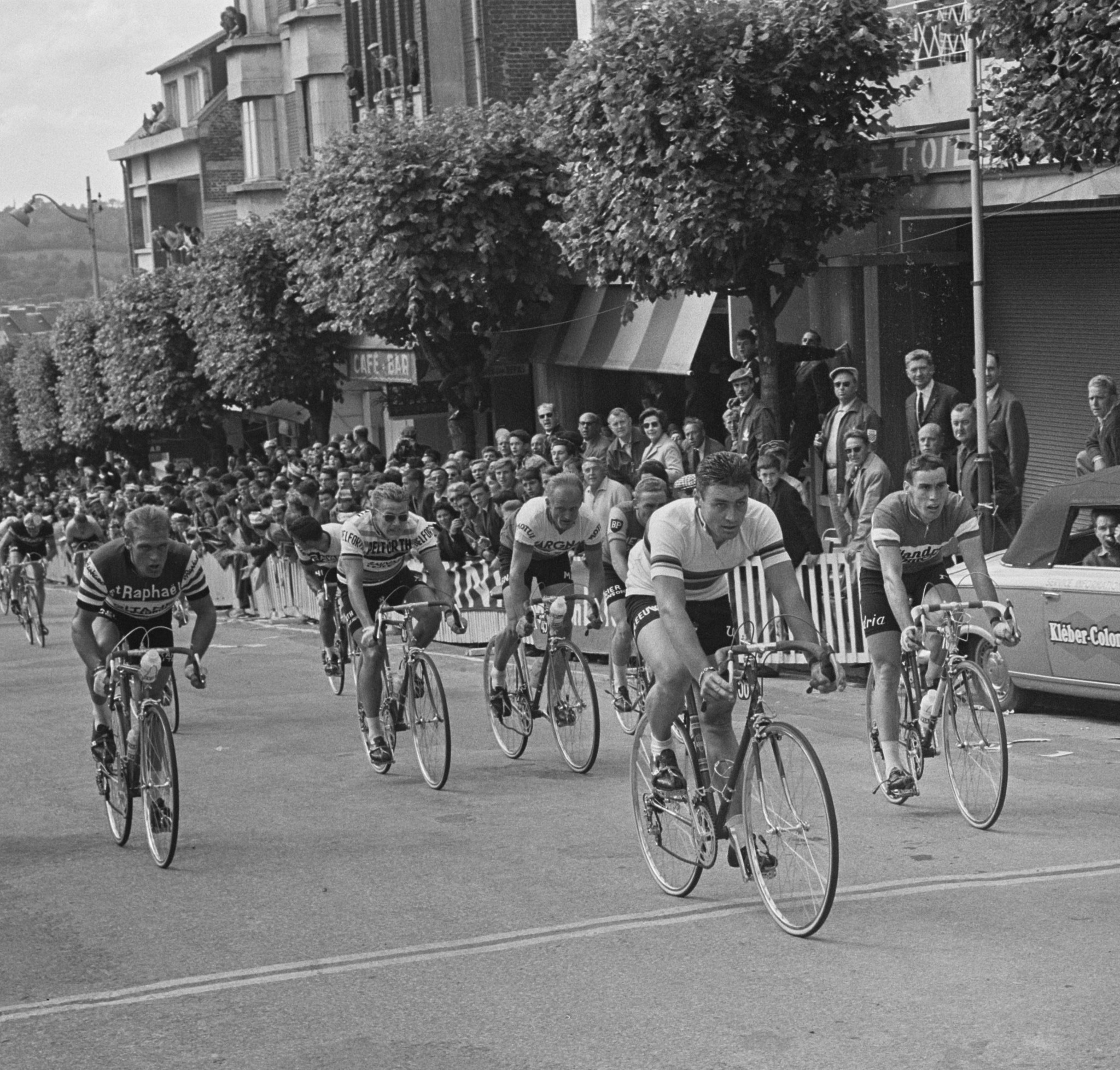 Cycling - Benoni Beheyt of Belgium crossing the finish line in second ...