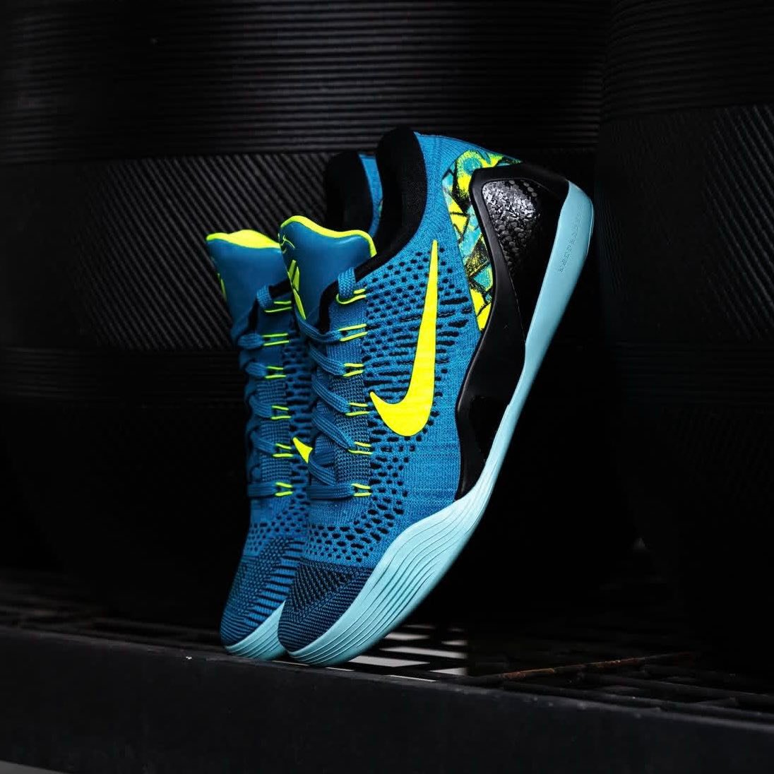 Nike Kobe 9 Elite Low Protro 