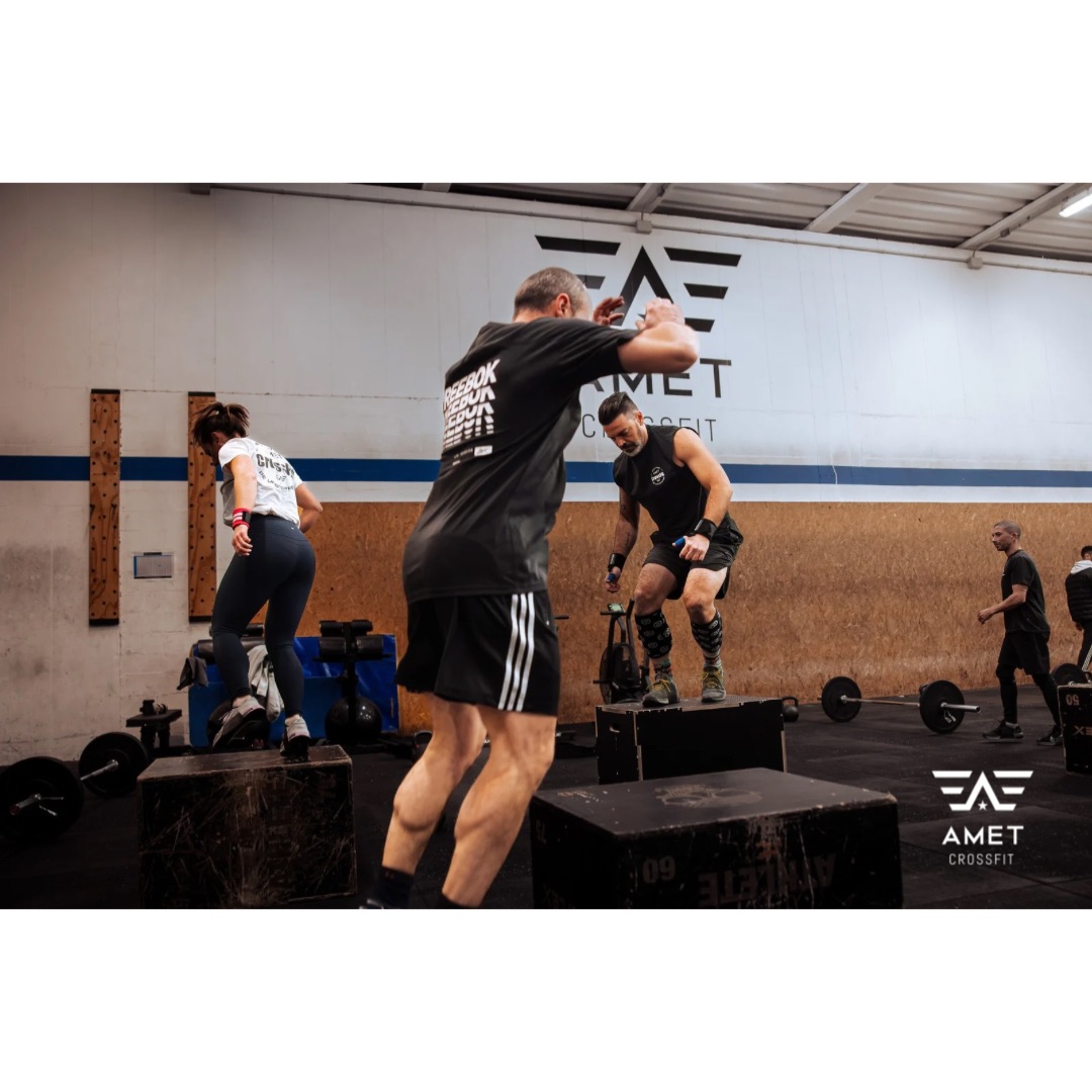 CrossFit - 16/12 10’ Find 3 RM thrusters FTG 8 rounds 6 Hang power ...