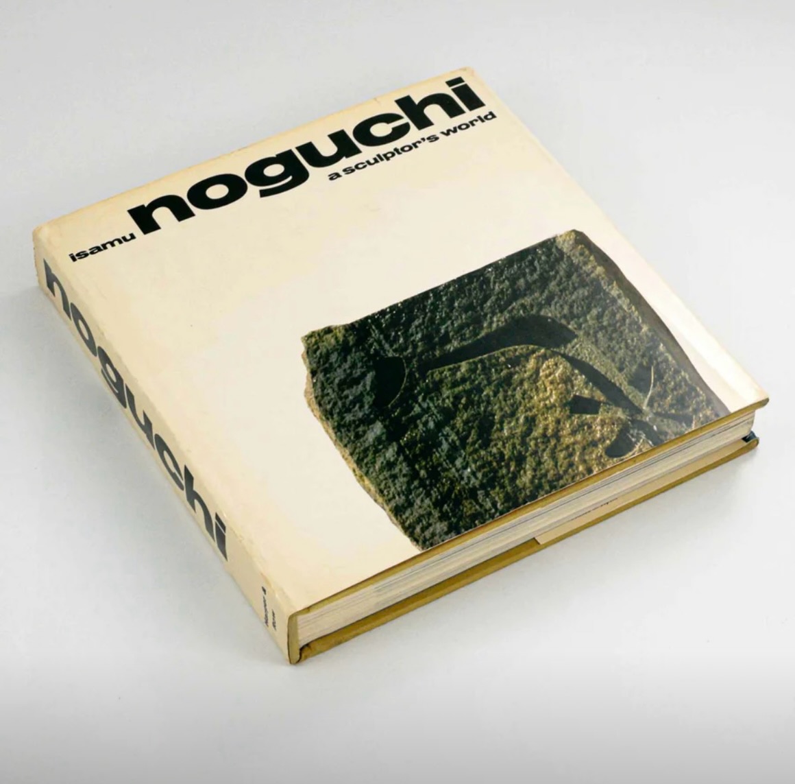 📚”Isamu Noguchi: A Sculptor's World” By Isamu Noguchi; R