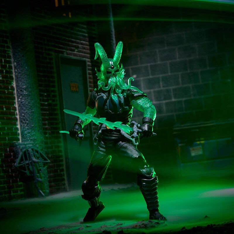 G.I. Joe Classified Series Night-Creeper D.I.R.E. Tech figure