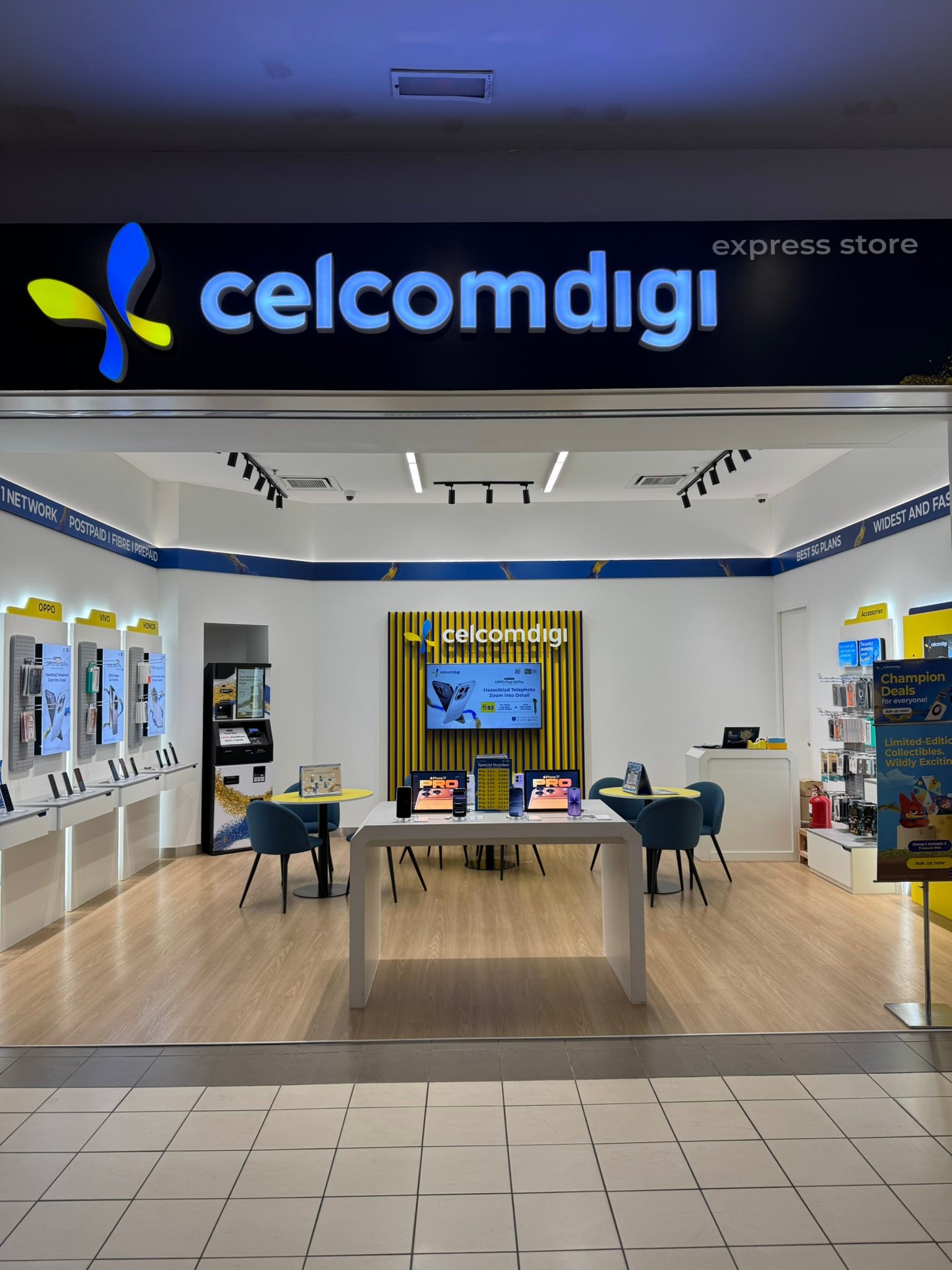 CelcomDigi... - CelcomDigi Express Store Lotus Kuala Selangor