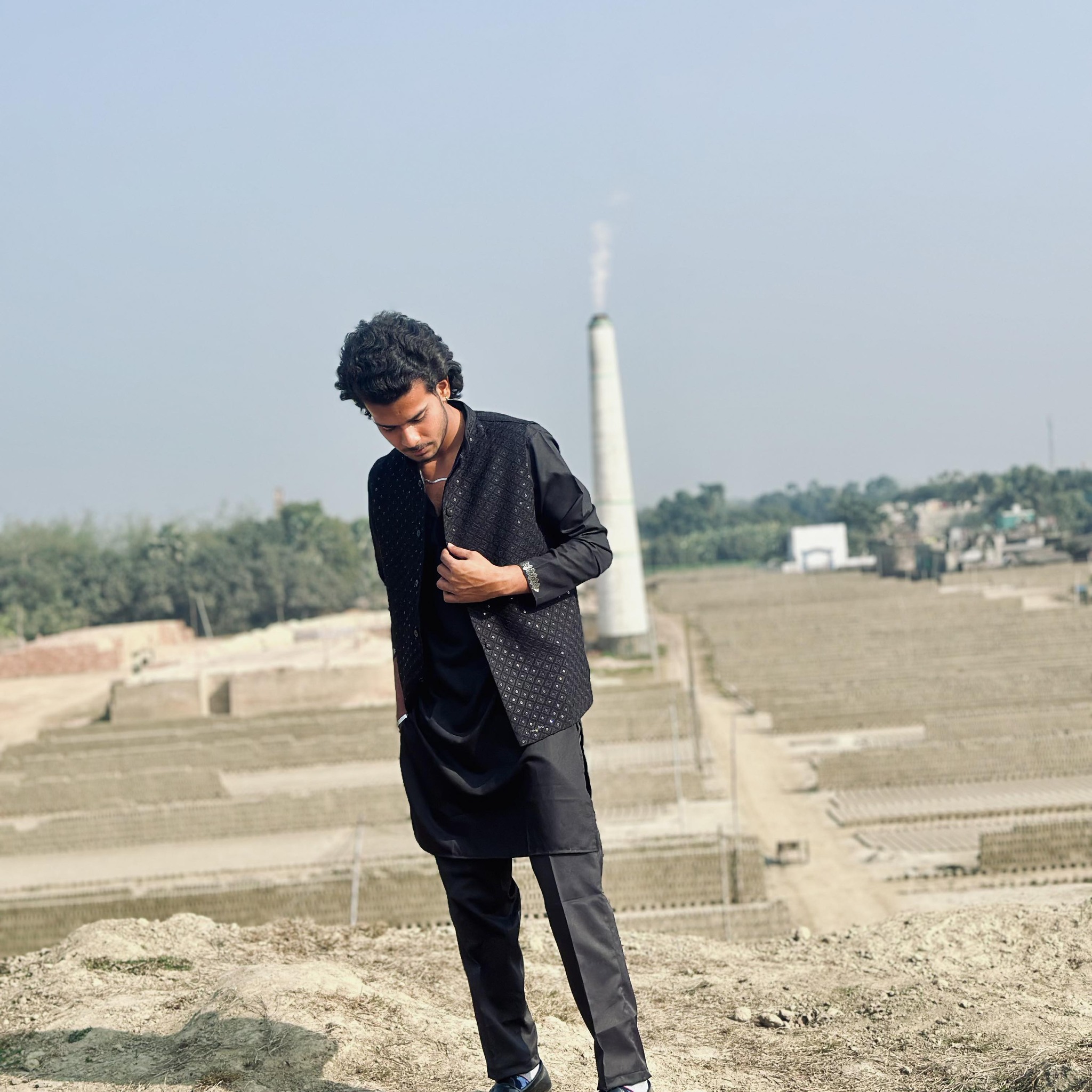 Tomader Rakesh