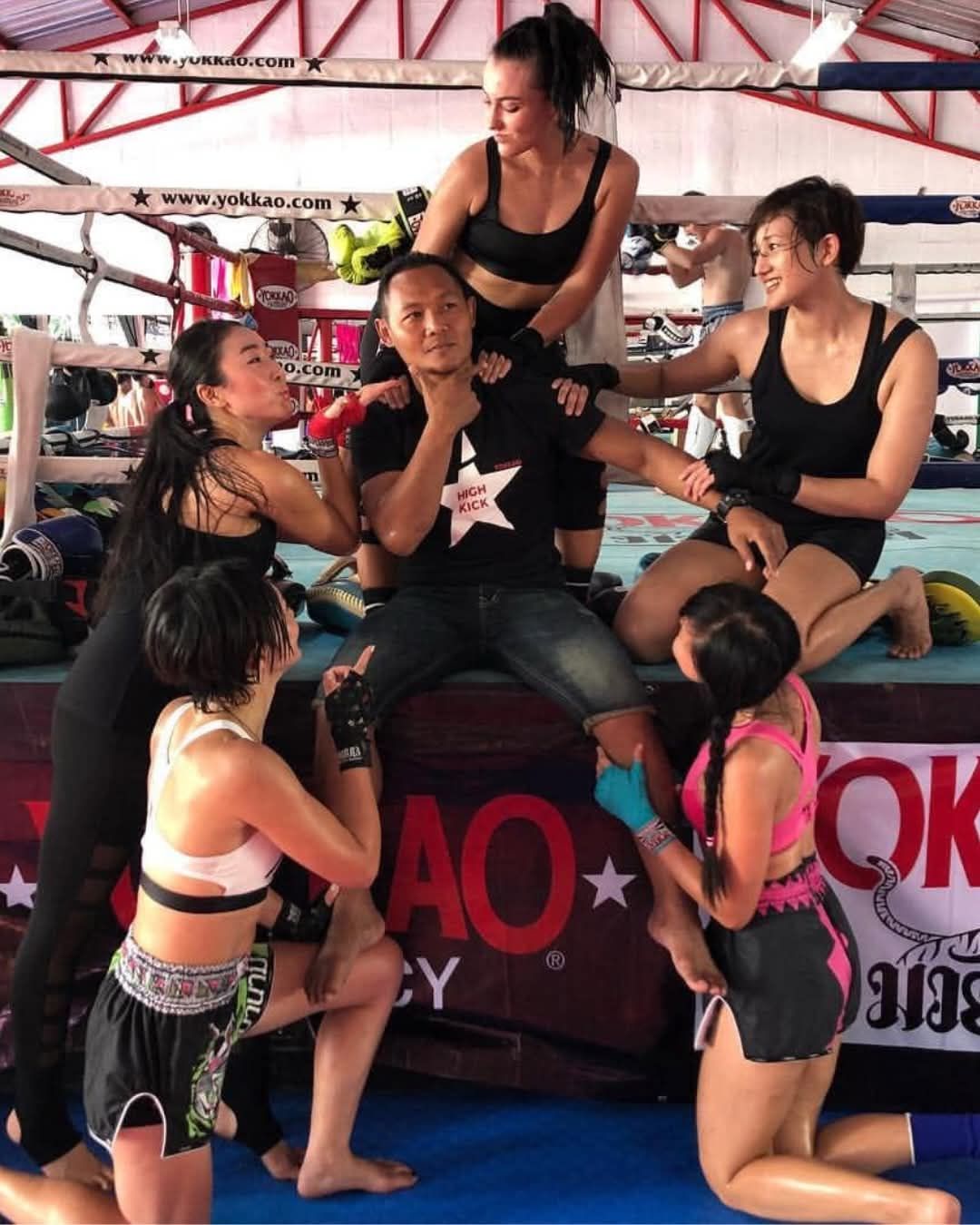 Twins vs yokkao vs fairtex?
