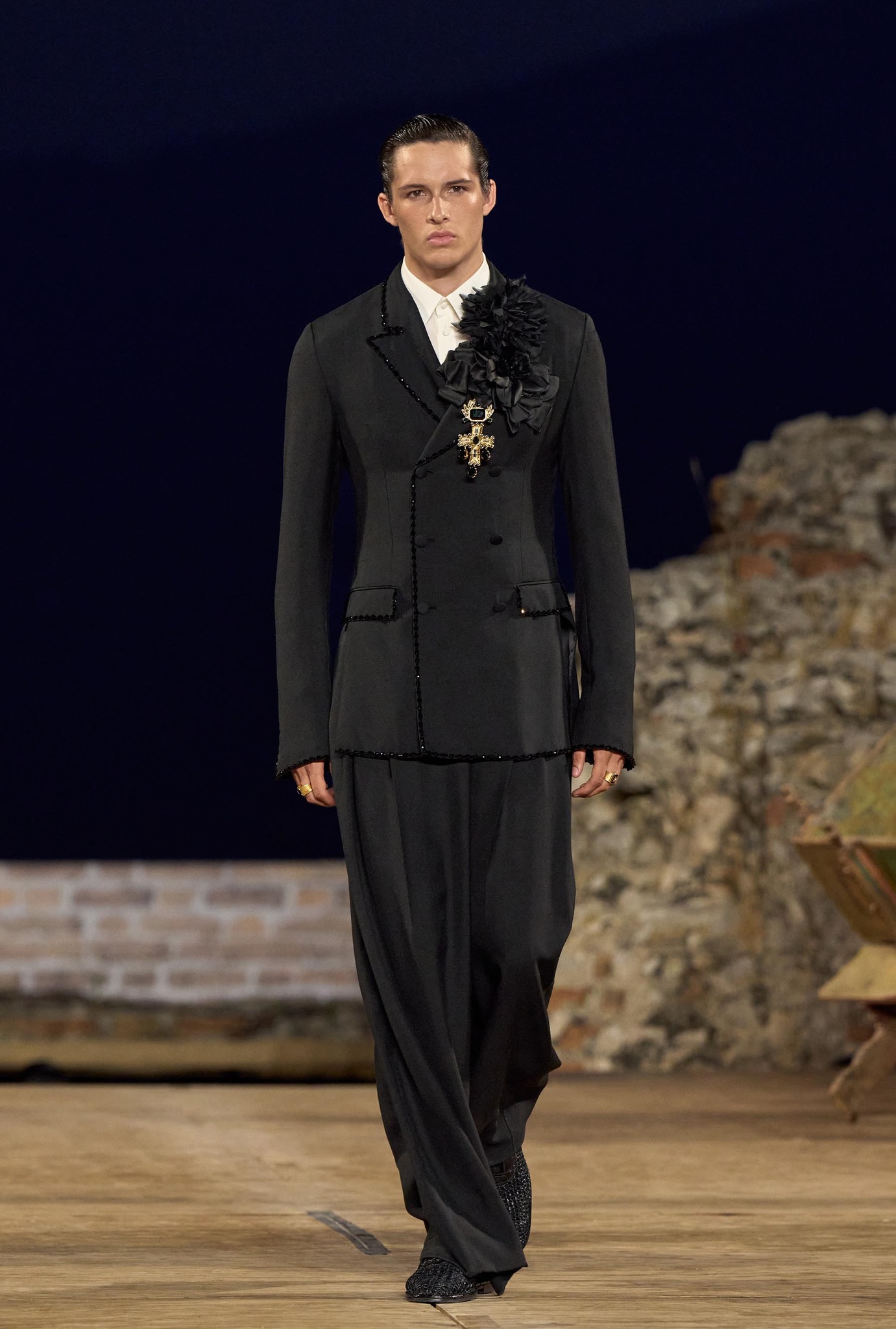 Dolce - LOOK 53