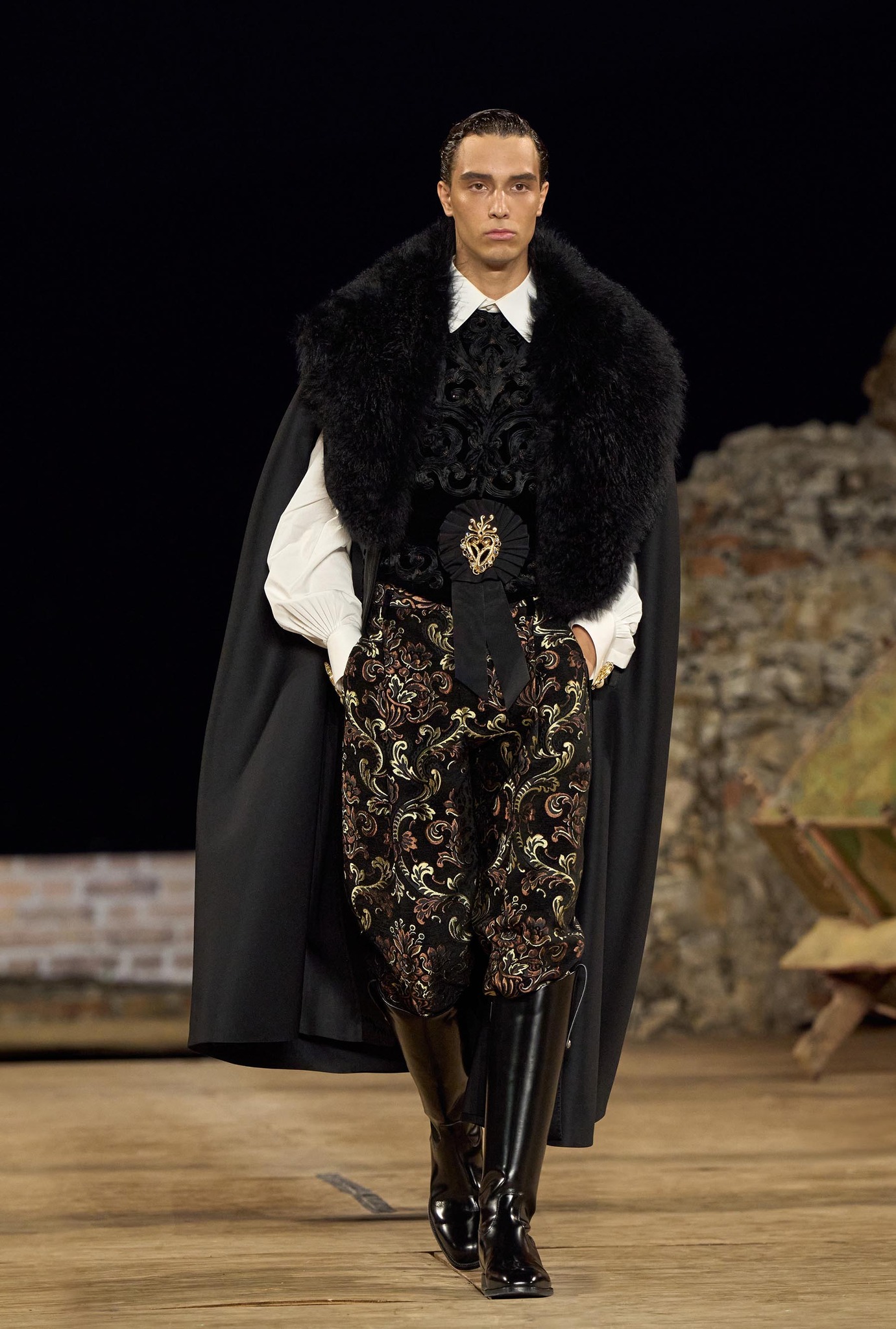 Dolce - LOOK 83