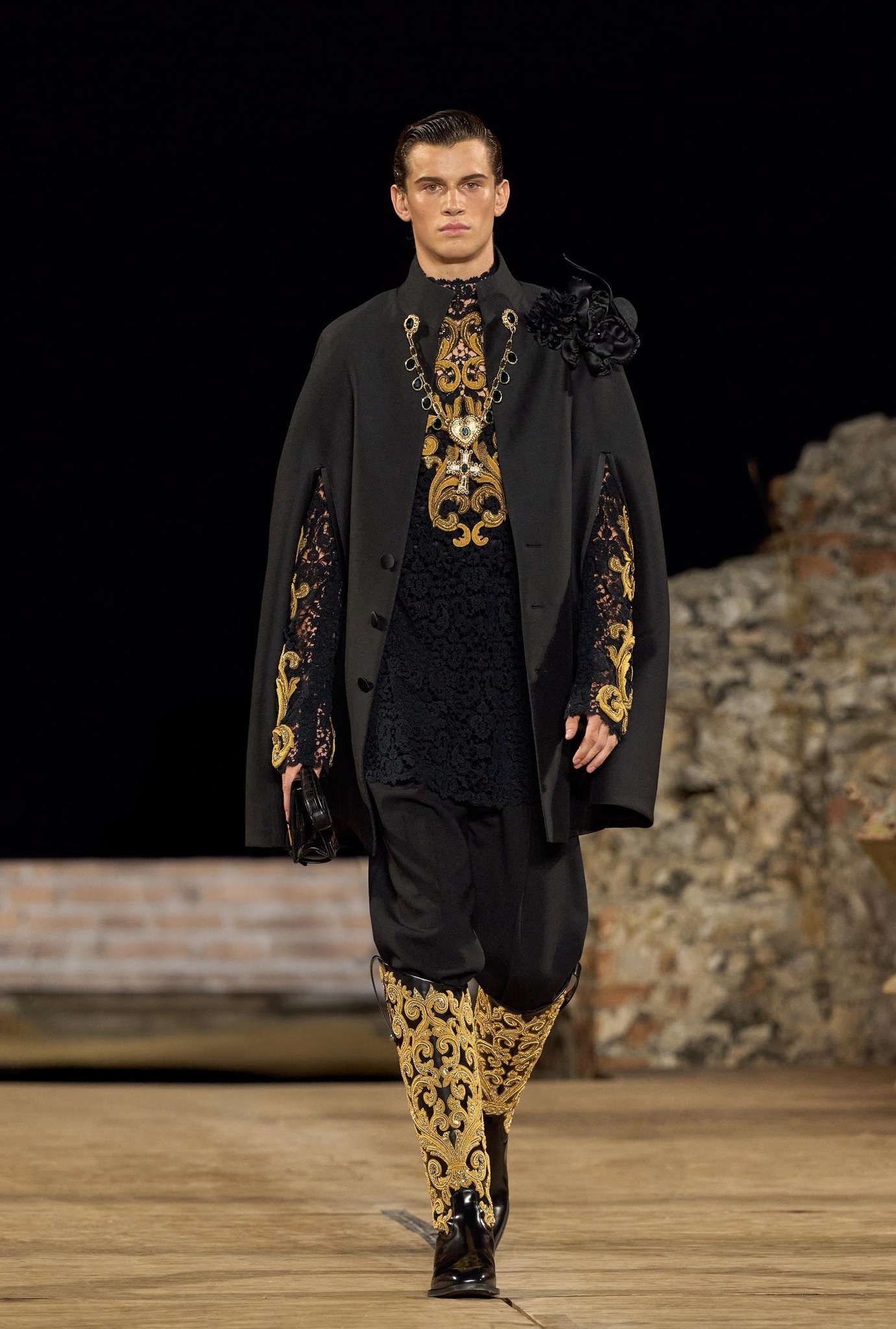 Dolce - LOOK 98