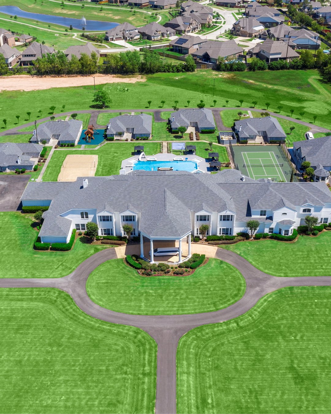 Luxury - $11,000,000 Texas Mega-Compound: Over 40,000 SqFt of Resort ...