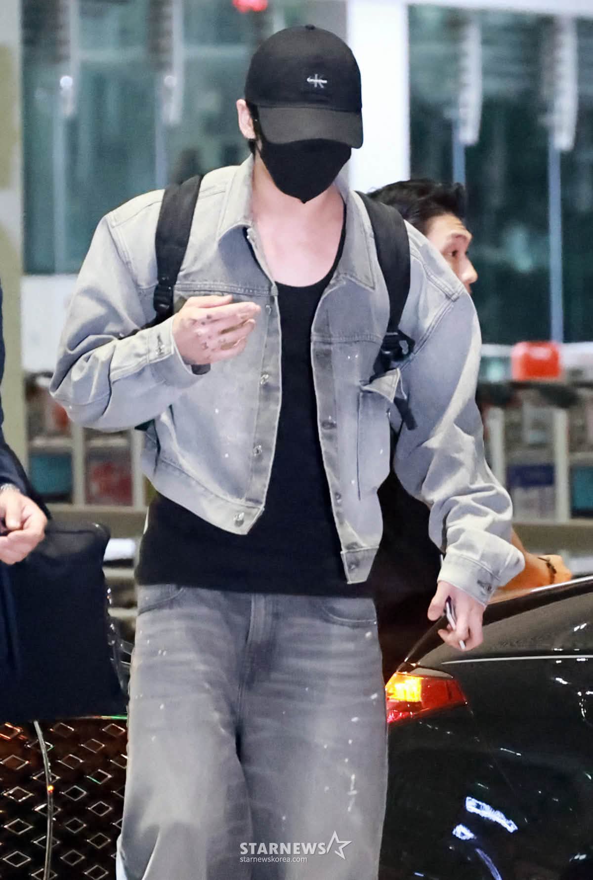 Jungkook airport outfit with Calvin Klein denim set
