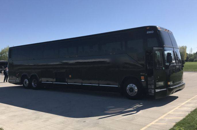 Do you prefer a solid paint scheme or two tone... - Buses for Sale ...