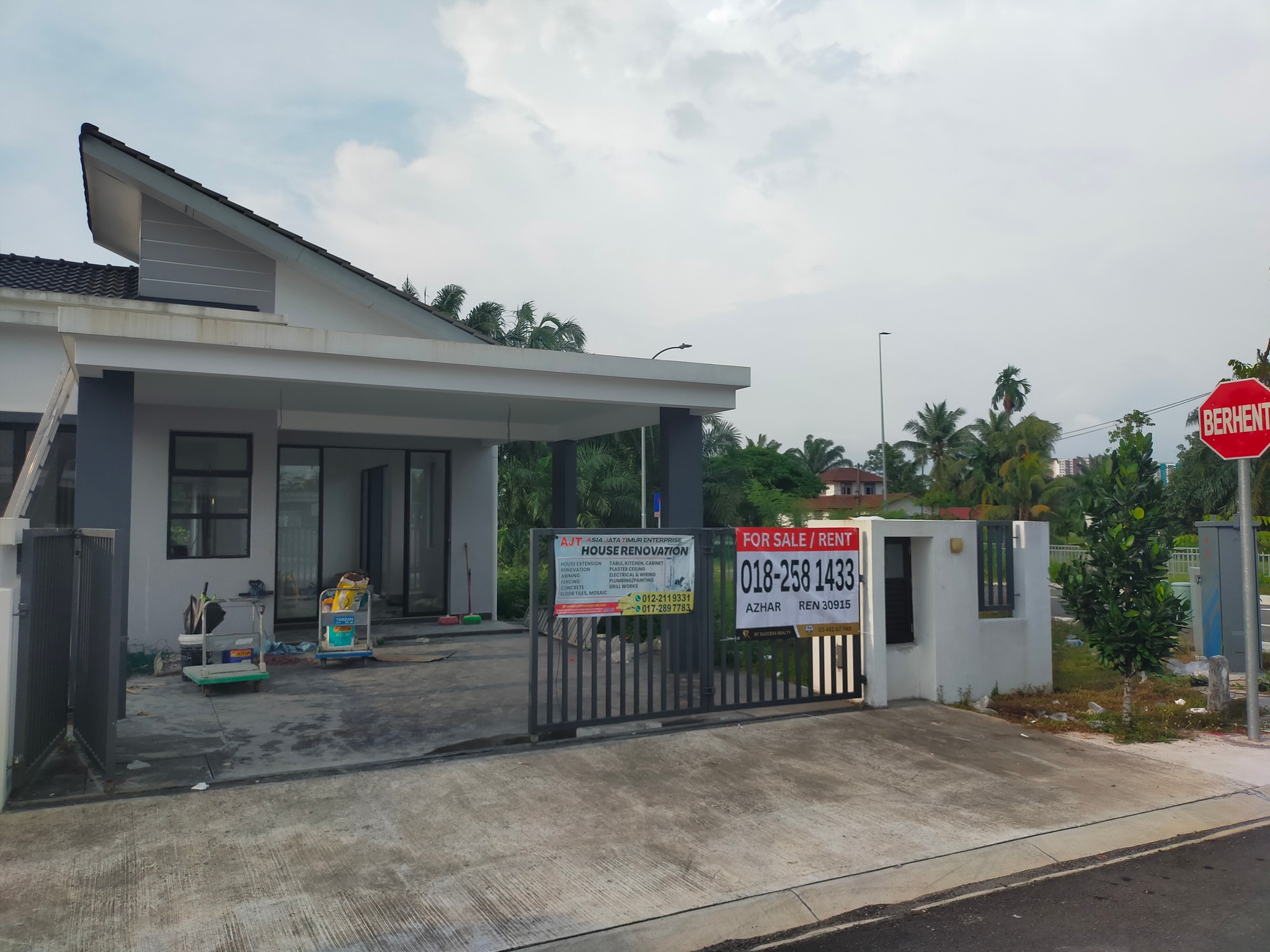 Rahsia rumah pertamaku added a... - Rahsia rumah pertamaku