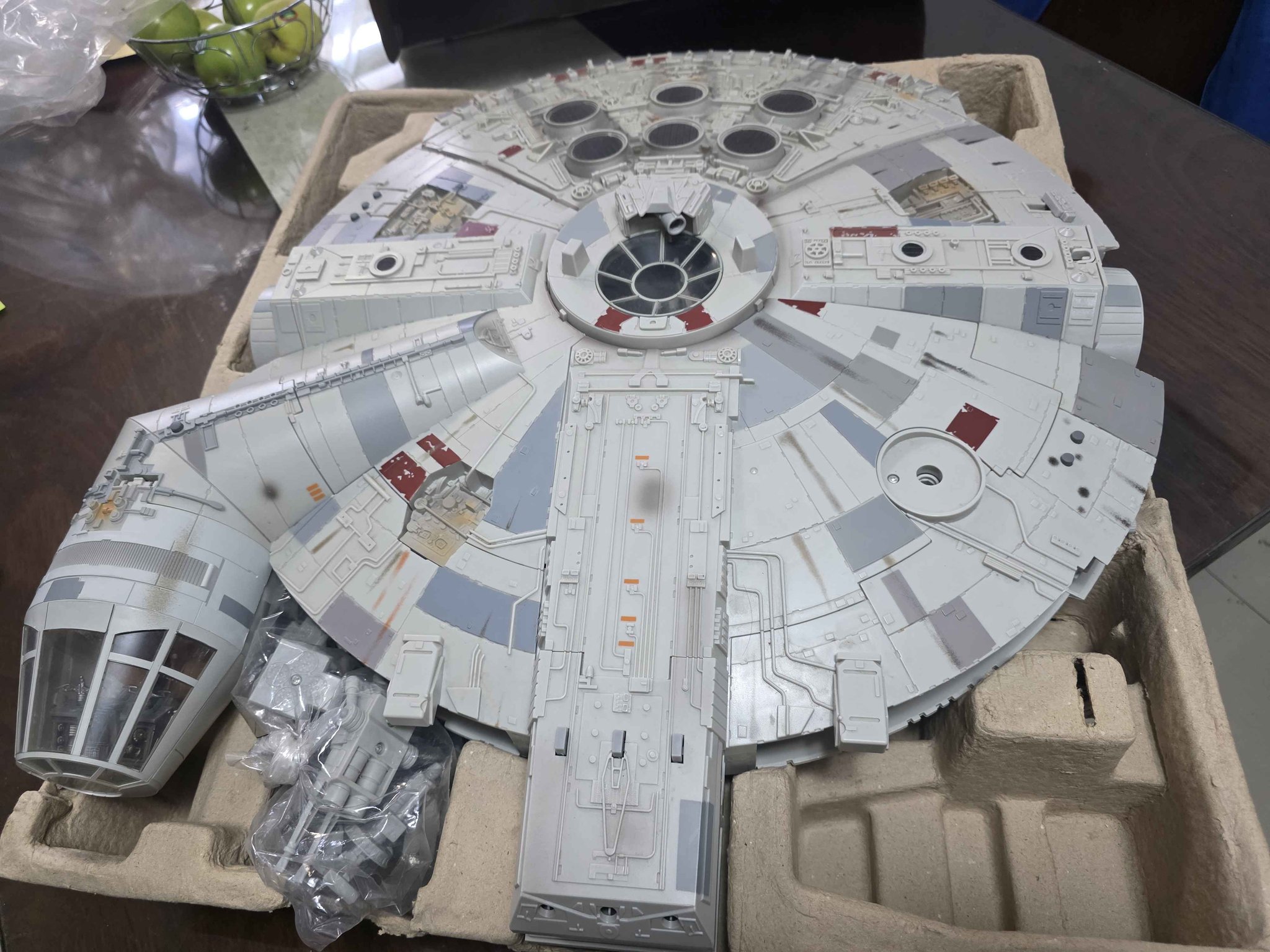remato-excelente-halc-n-milenario-star-wars-legacy-collection-hasbro