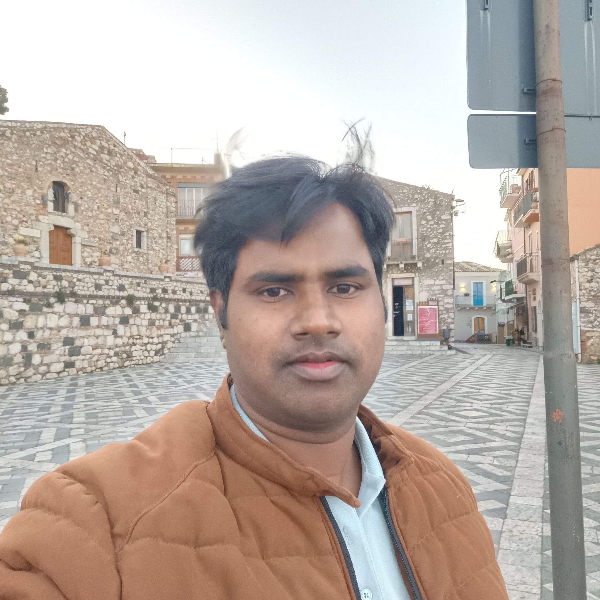 কতটা আপসহীন এবং নিখুৎ চিন্তাভাবনা ছিল । অন্যায়ের কাছে মাথা নত না করা ...