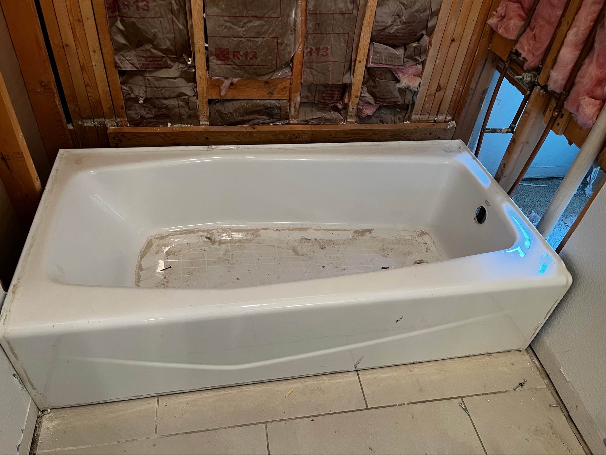 Kohler Cast iron bathtub - Bath Tubs - New Braunfels, Texas | Facebook