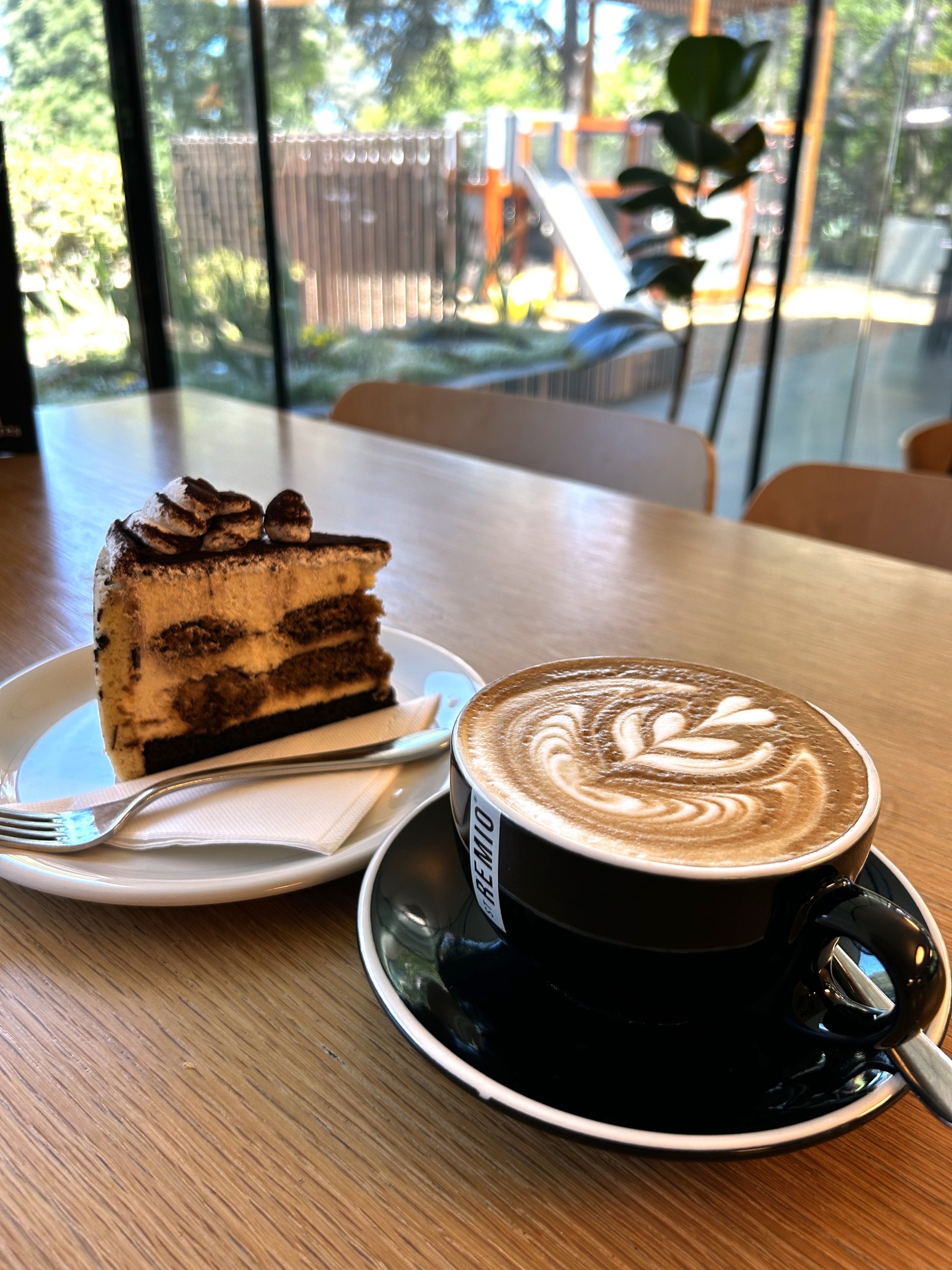 Cafe - Calling all music lovers and Jazz enthusiasts! 🎷 🎵 Jazz Sundays ...