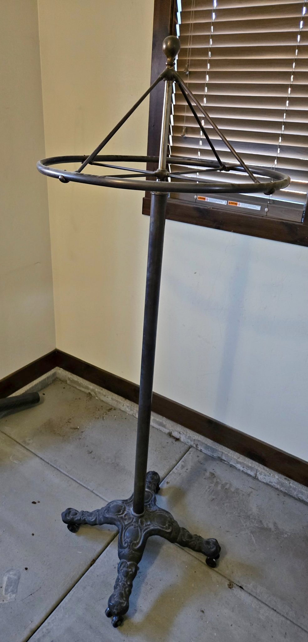 Victorian Brass & Iron Rounder/Garment Rack - Garment Racks - Heber ...