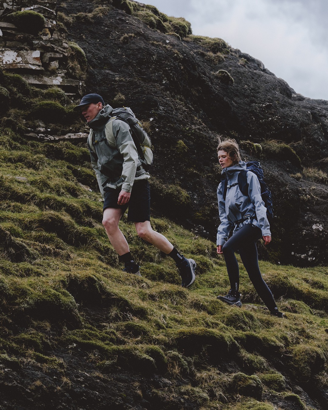 Salomon Outdoor Japan added a new - Salomon Outdoor Japan