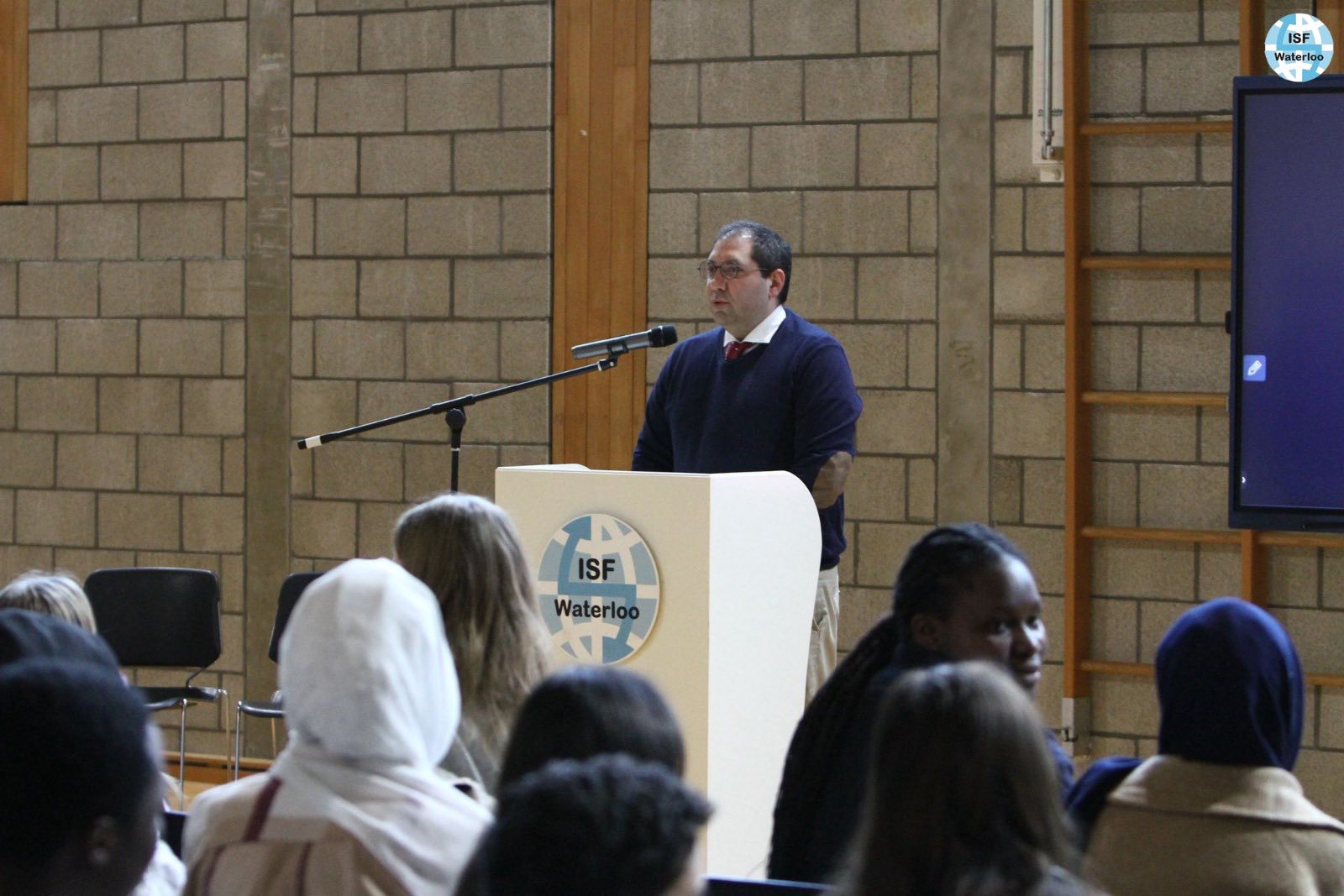 ISF Waterloo... - ISF Waterloo International School