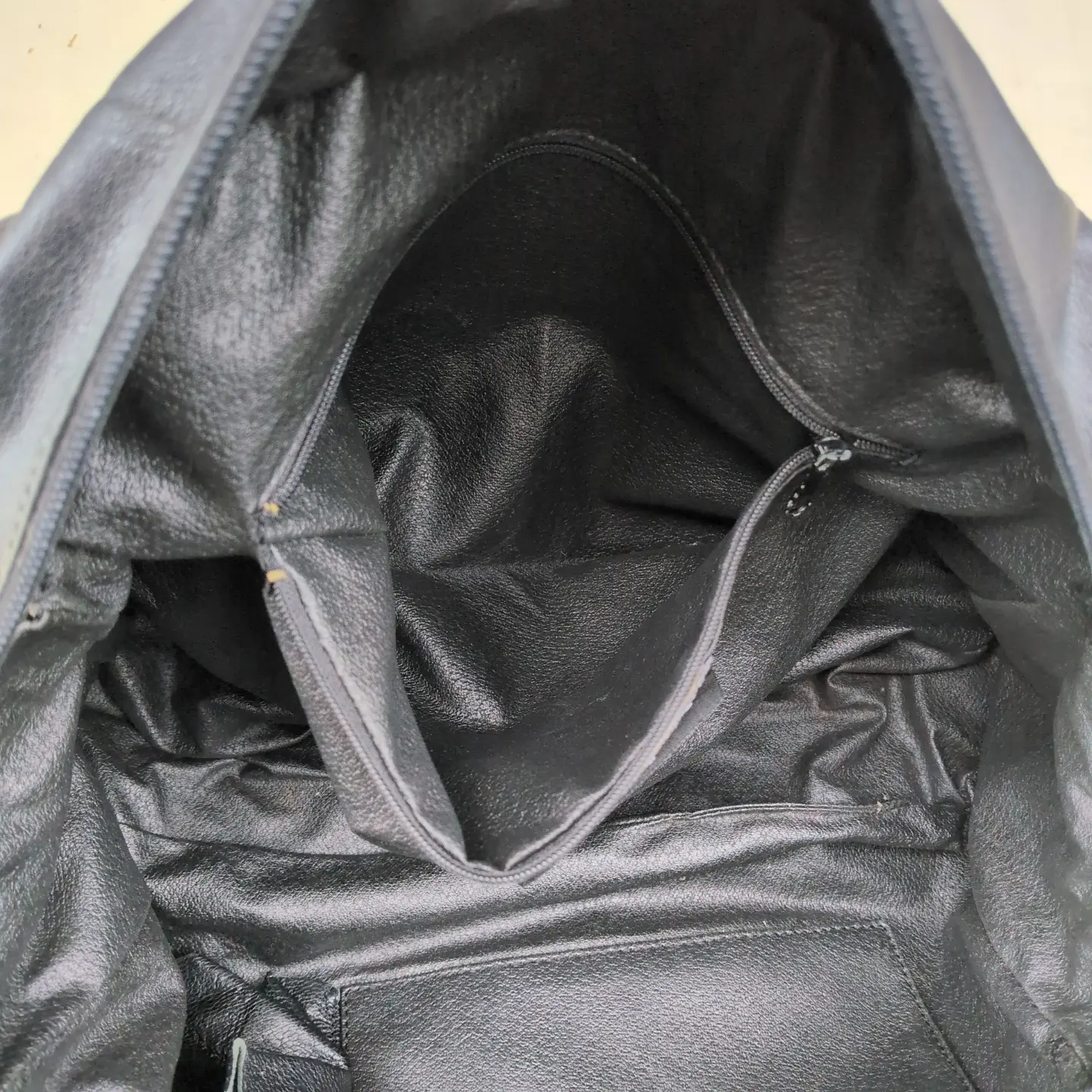 MARCO TAGLIAFERRI Leather Bag(^^) MADE IN ITALY. ジャンニ