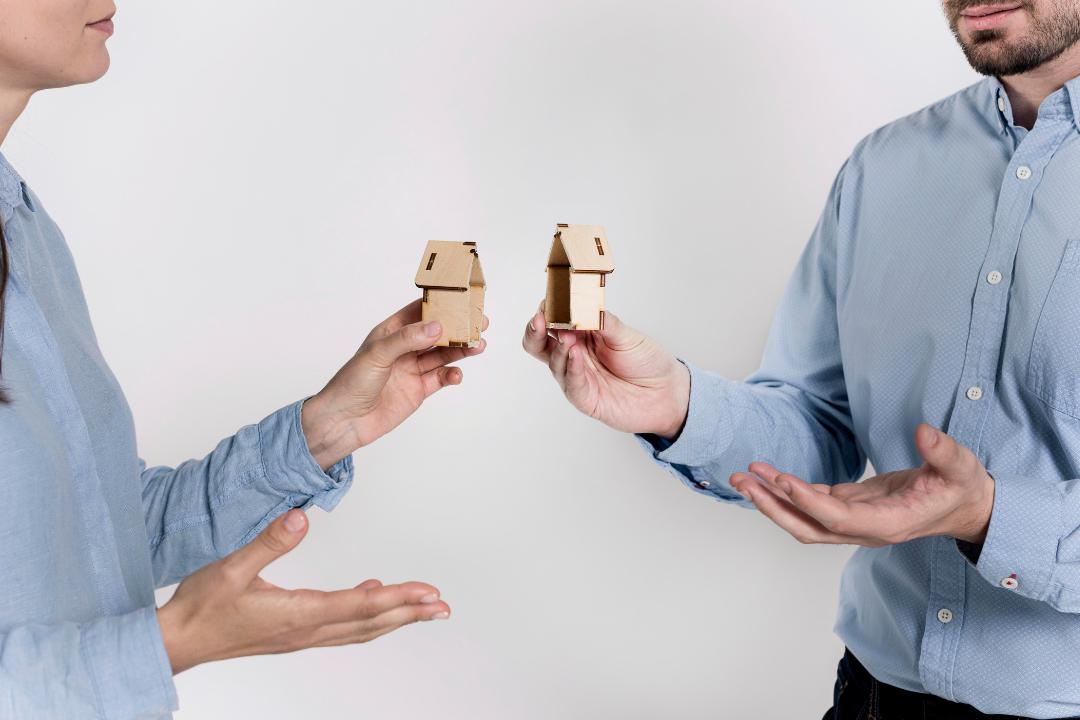 HomeRiver - 🏘️ Sublet vs. Sublease: Know the Difference Before It Costs ...