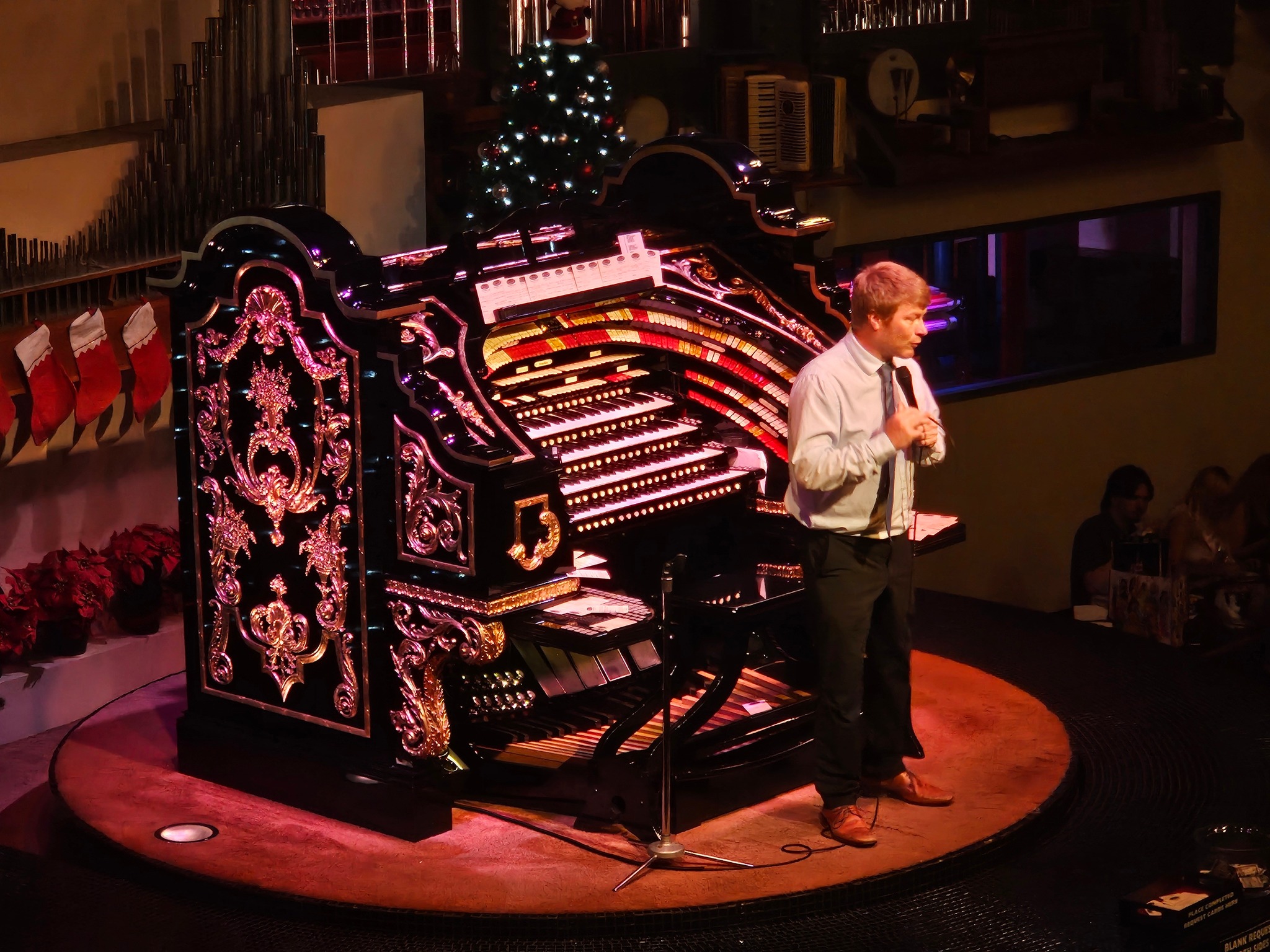 【中古】 Various： Organ Recital Ullman A visit with theatre organist and family entertainment impressario