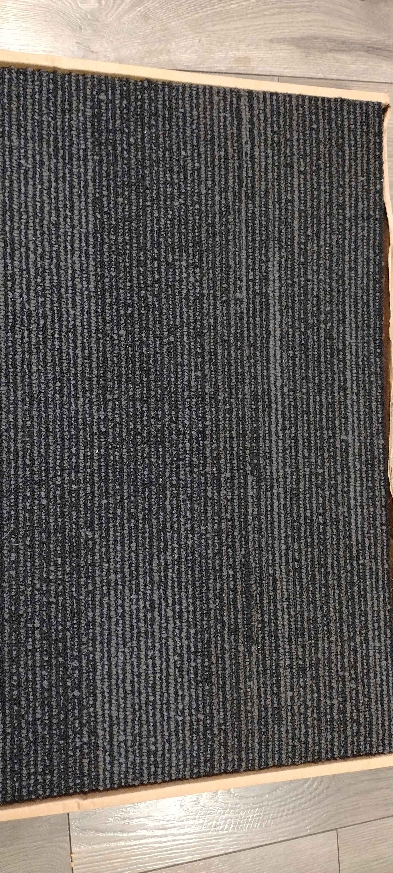 24x24 carpet tiles - Area Rugs - Warren, Michigan | Facebook ...