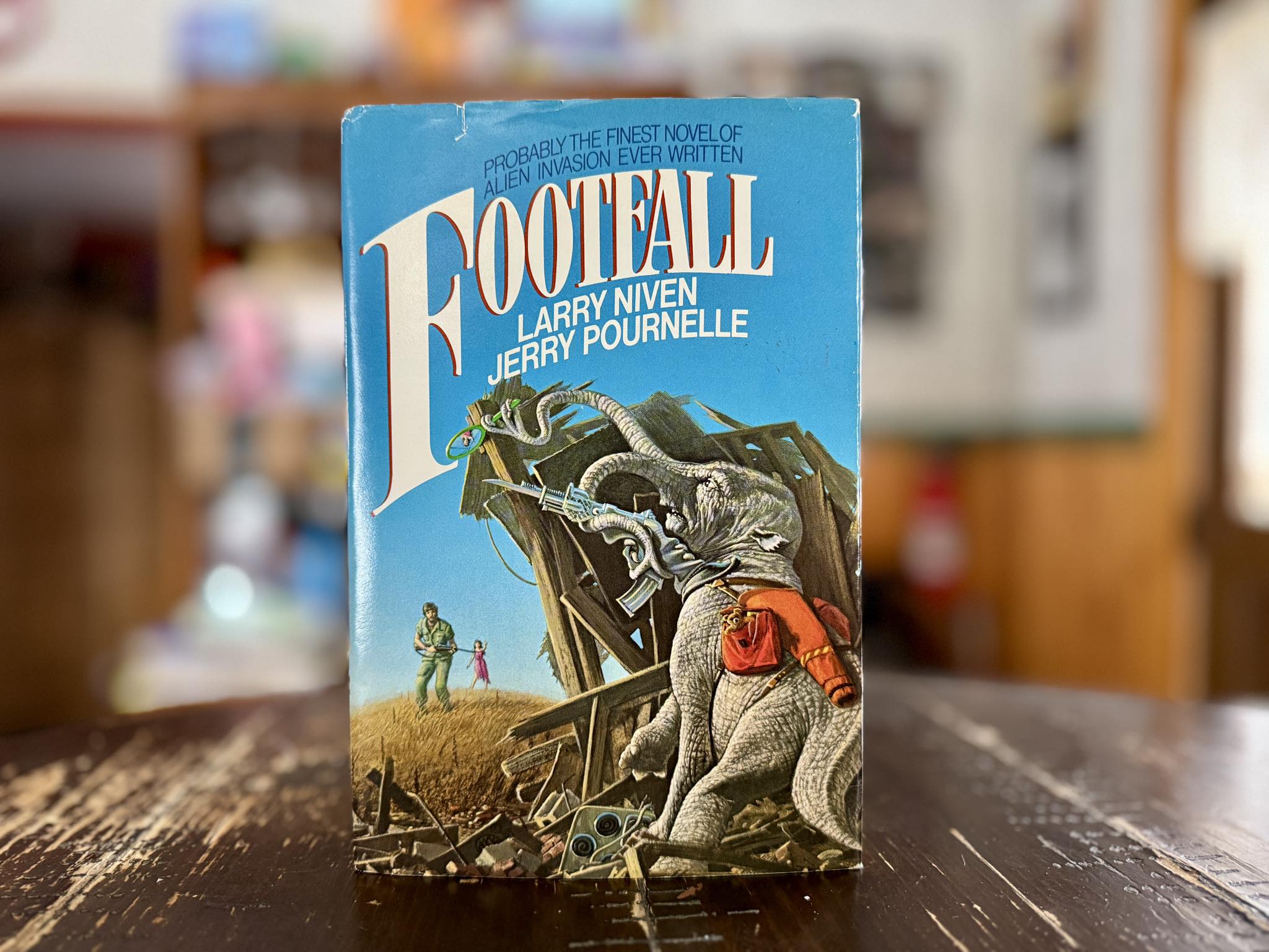 Andrew Liptak - New acquisition: Footfall by Larry Niven... | Facebook