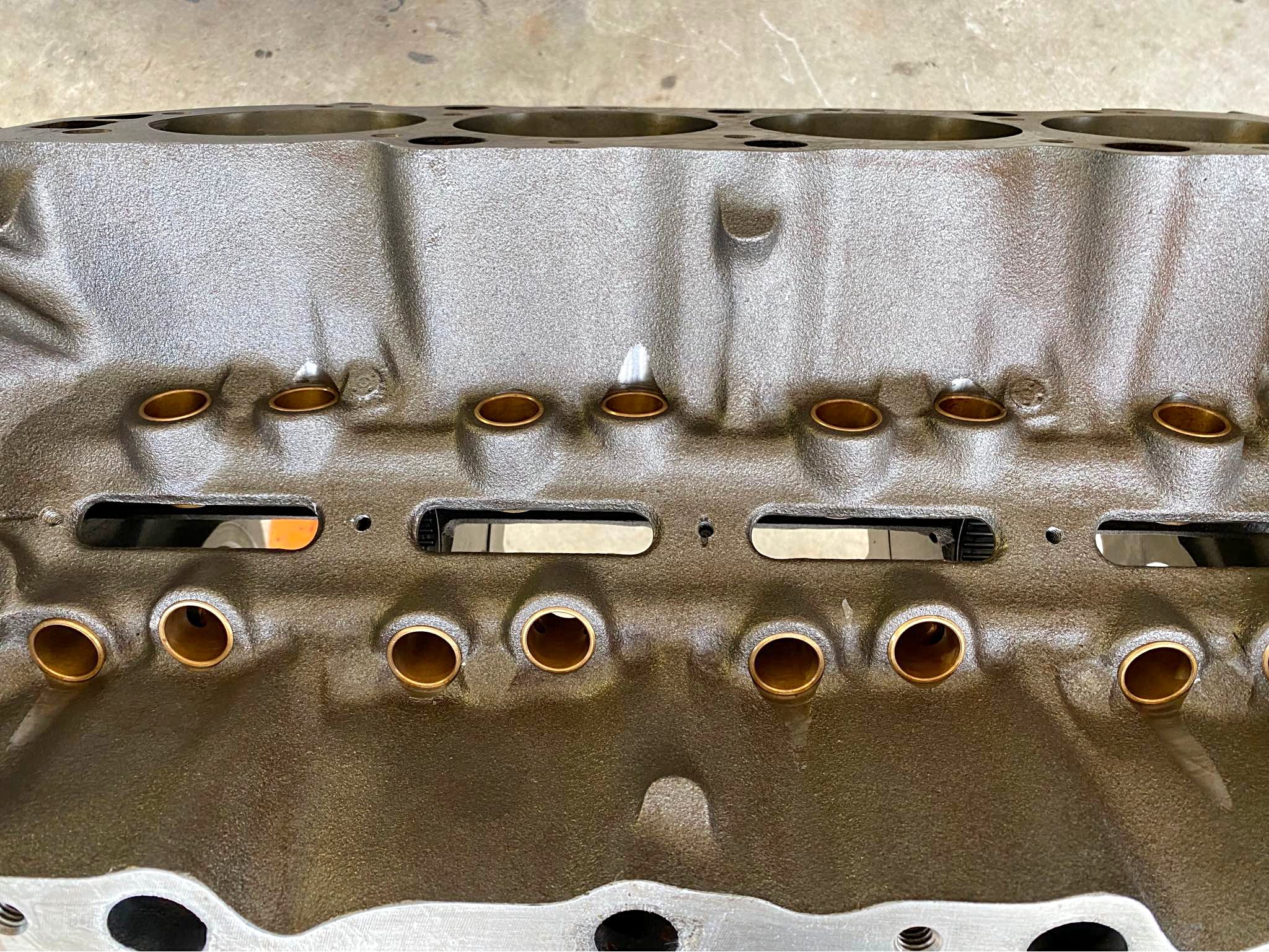 Bowtie Big block Chevy motor - Car Engines & Engine Parts - Waterford ...
