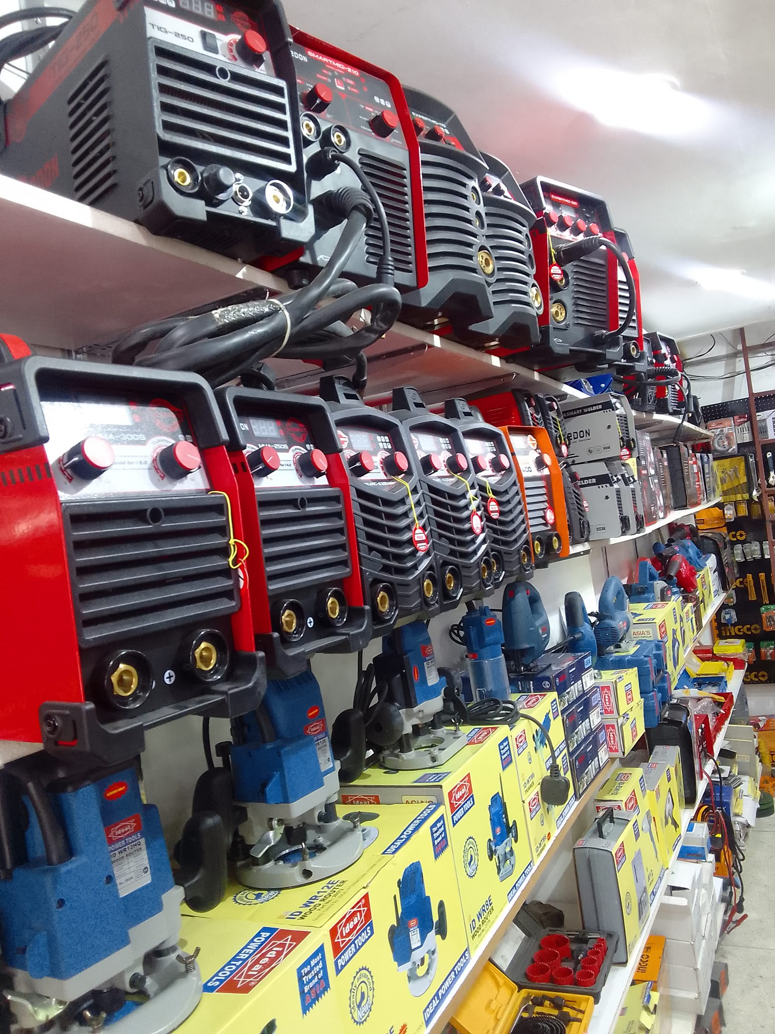 Hardware Store | Dar es Salaam