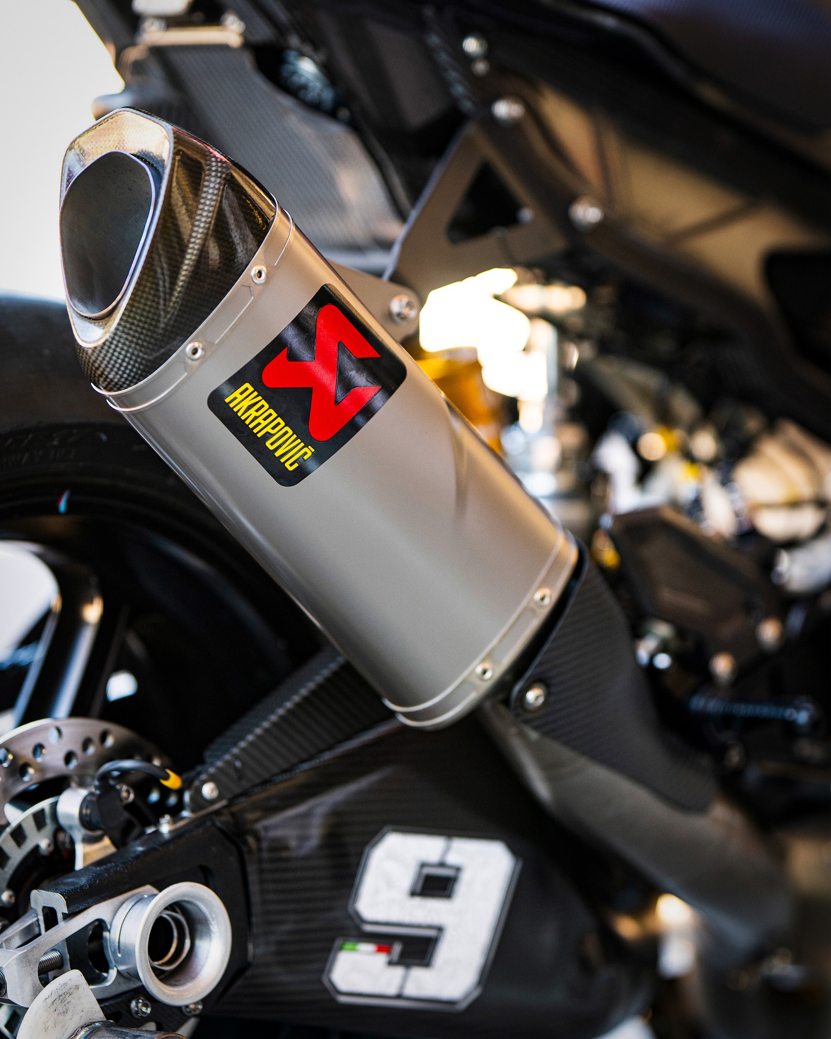 Akrapovic - Evolution Line (Titanium) Yamaha YZF-R6 2017 Read more