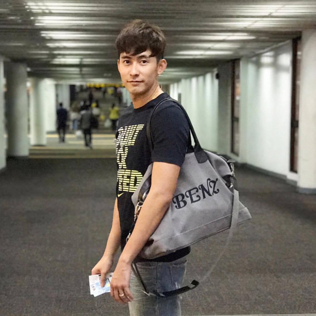 ATACH - #ทีมโค้ชเบ้นซ์ and his bag . ความพิเศษของแบรนด์...
