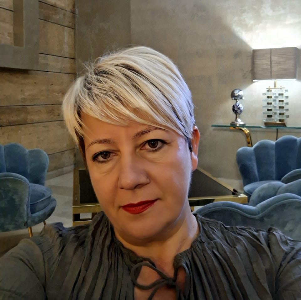 Amela Ramic - Amela Ramic updated her status. | Facebook