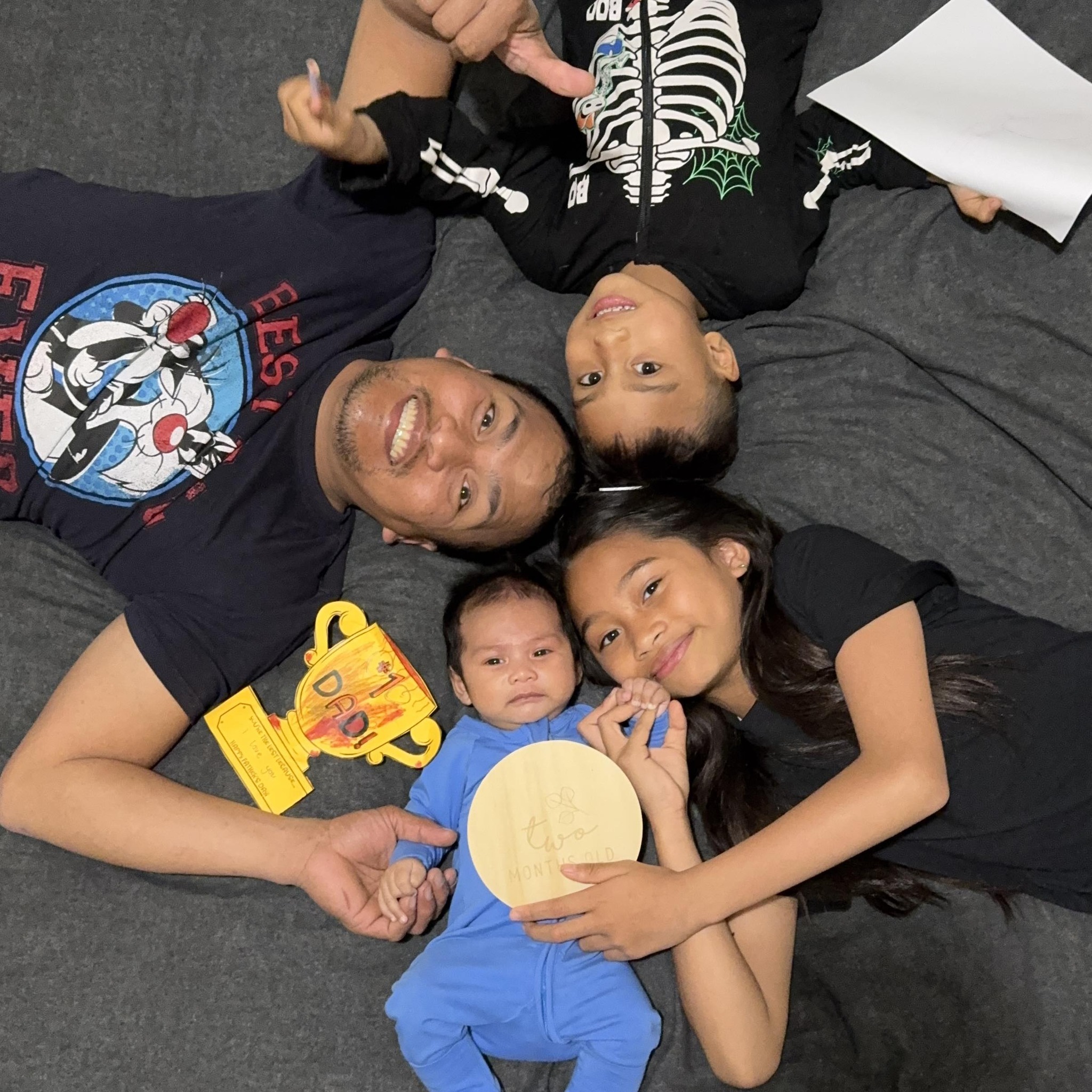 The Fiel Family - Mandatory pics from the Merlion and... | Facebook
