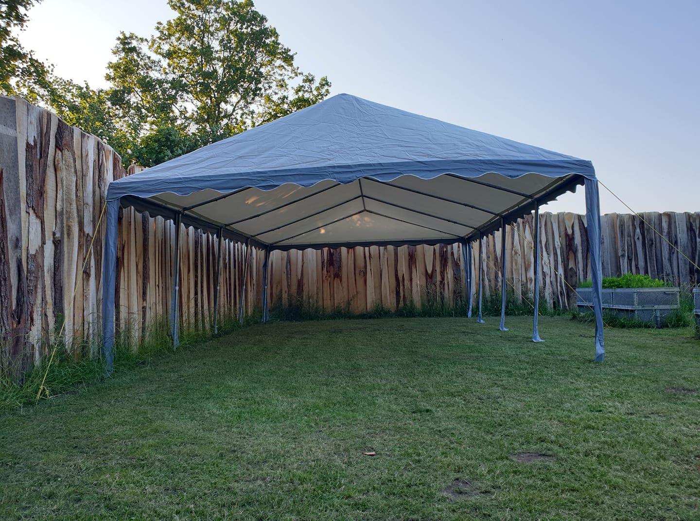 vango zelte bewertung Familienzelt Sierra 300 Camping Gruppen Zelt 3 Personen Tunnelze gslink-VENUM-05983 Akkukapazität:10.5 Ah Camping Essentials: The Gear