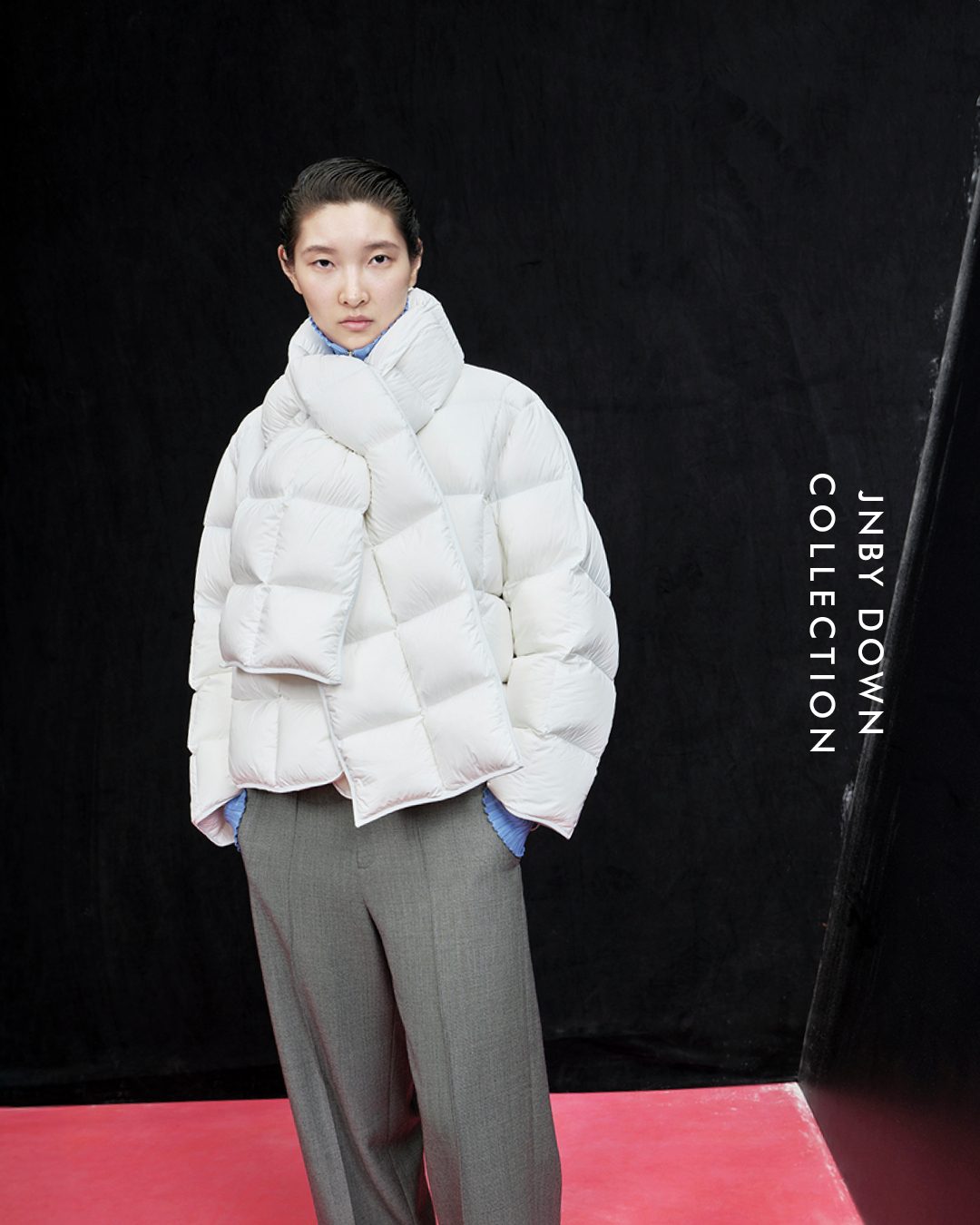 ✔︎WEAR THE WINTER 軽さと造形美で魅せる、JNBYのダウンジャケット 