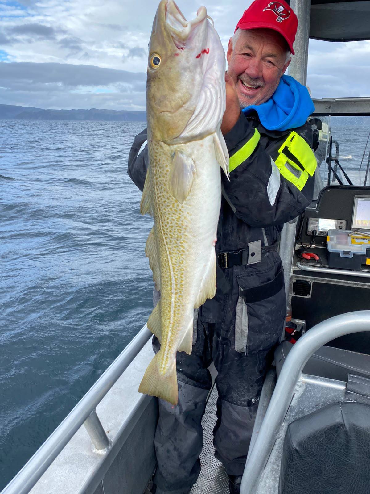 circular fishing net cast slow mo Net, Hand Throw Fishing Mesh Net, Nylon Monofilament Saltwater Throw with Aluminum Alloy Assistant Ring, Fishing Accessories for Bait Trap Fish Outdoor : Sports & Outdoors Color:Sloppy Toad ear tapers Ko'oko'o Pa'ina - AQ3D
