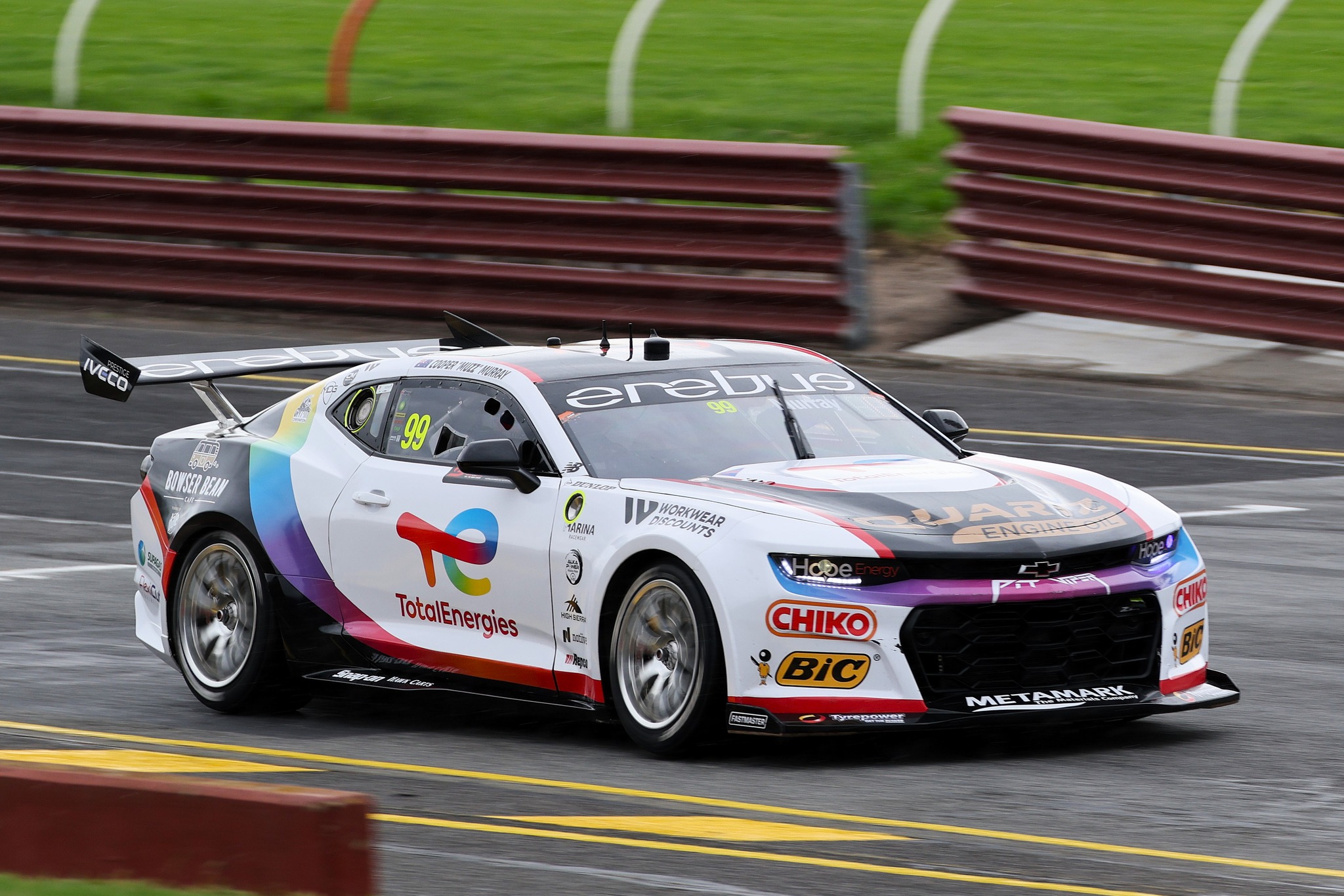 Australian - Cooper Murray in the erebus Camaro had primary backing ...