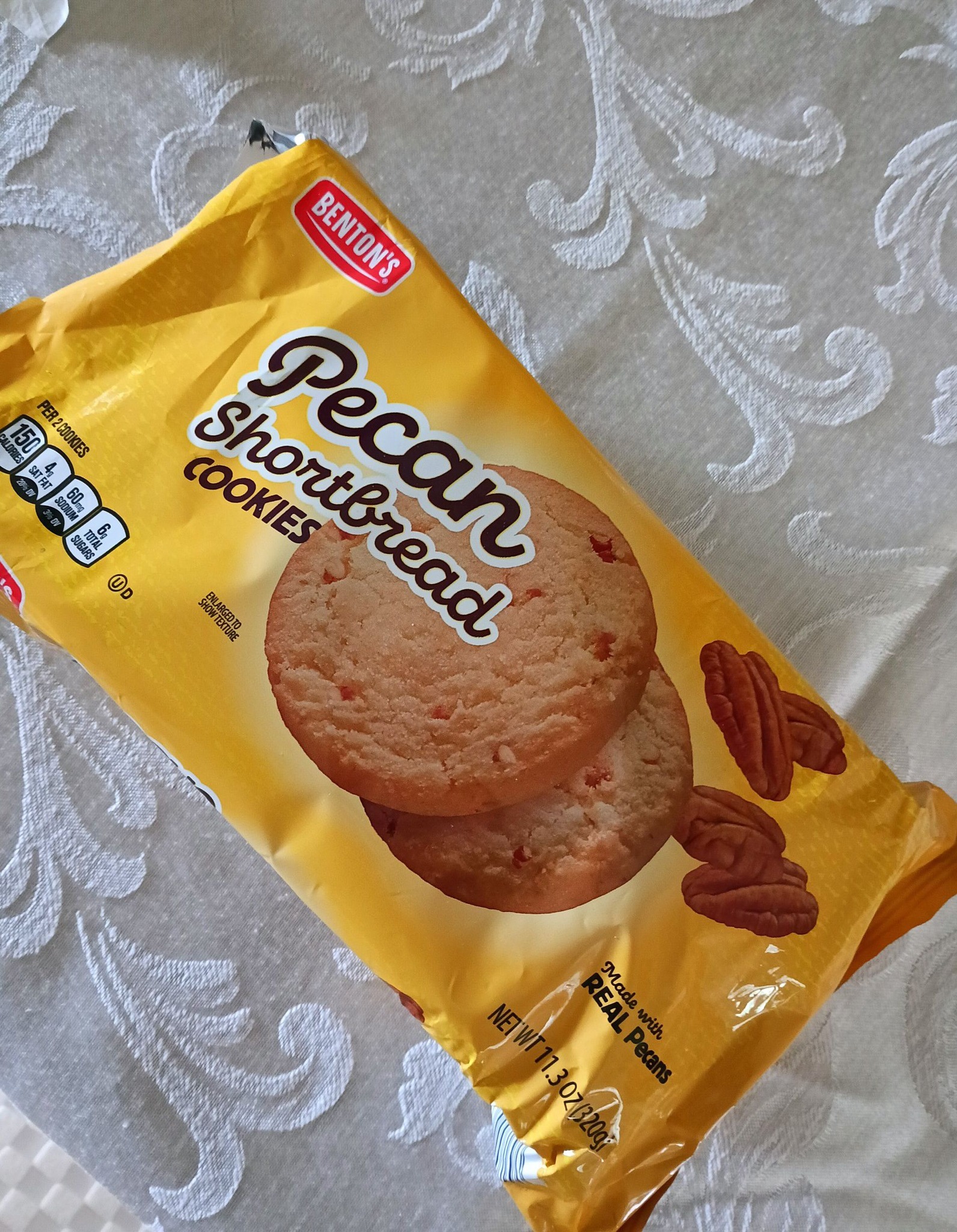Benton's Pecan Melt Away cookies and Panettone at Aldi